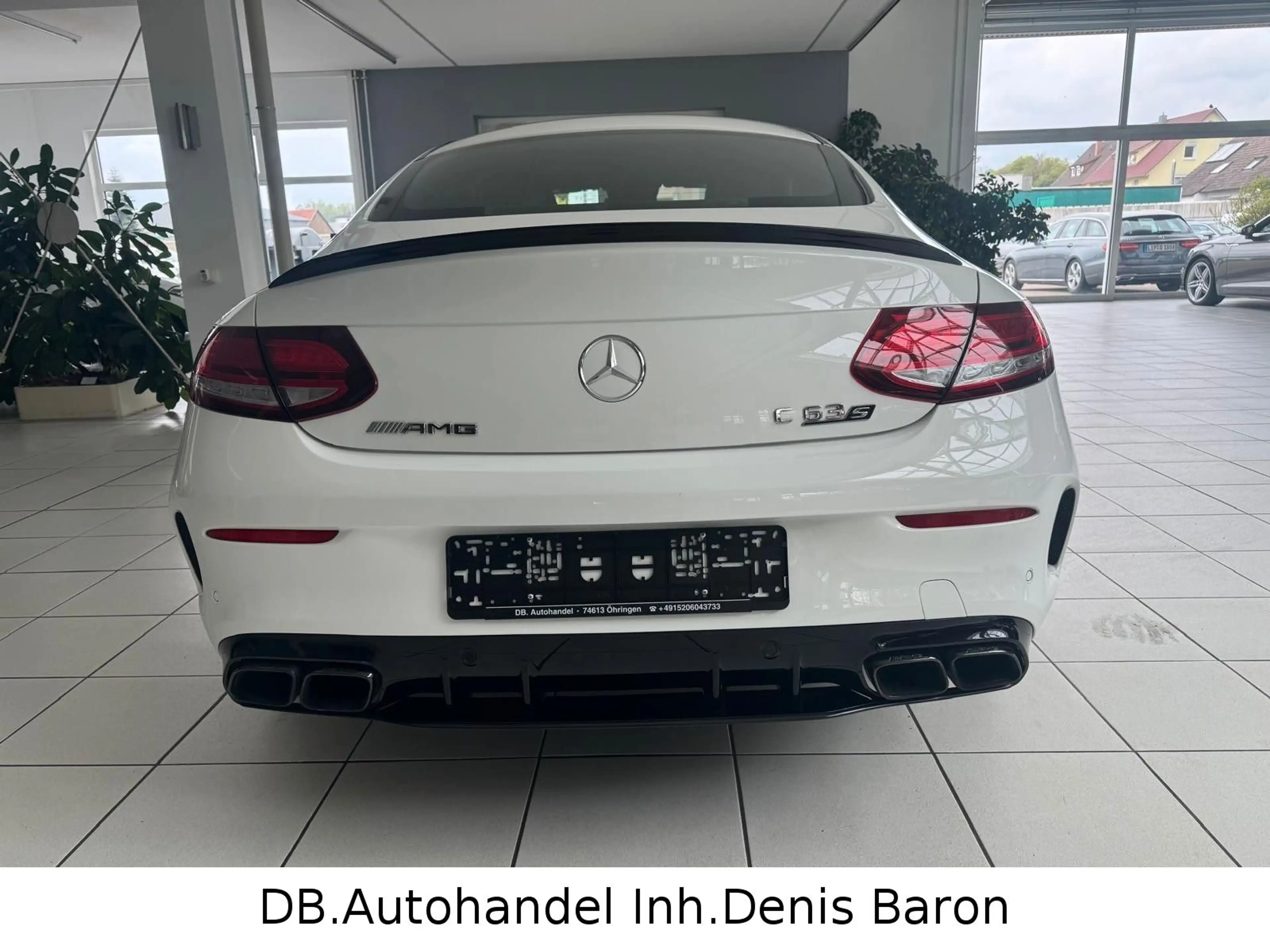 Mercedes-Benz C 63 AMG C 63s Coupé AMG Drivers Package Carbon HUD 360° — photo 4