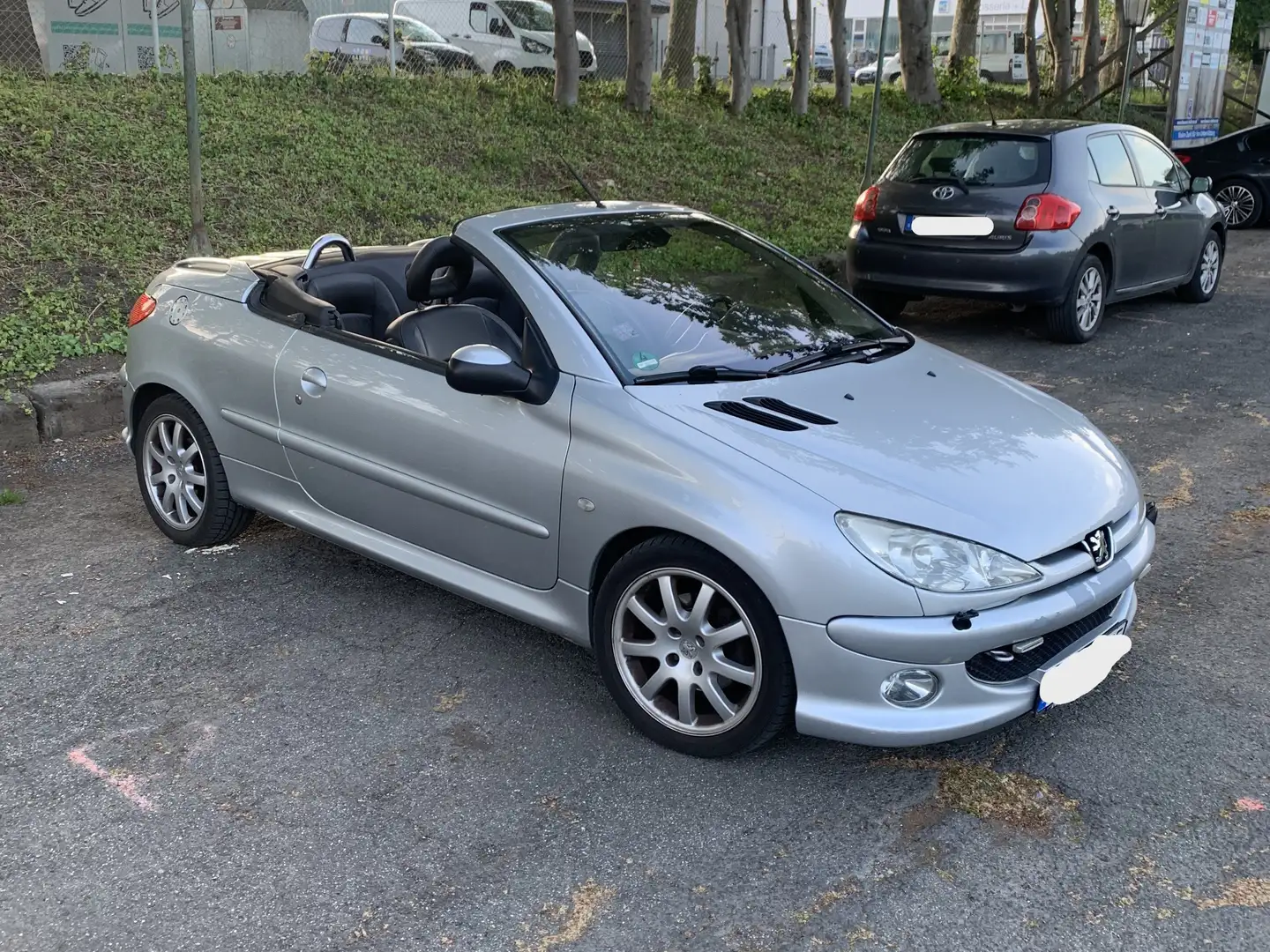 Peugeot 206 206 CC 110 Silber - 2