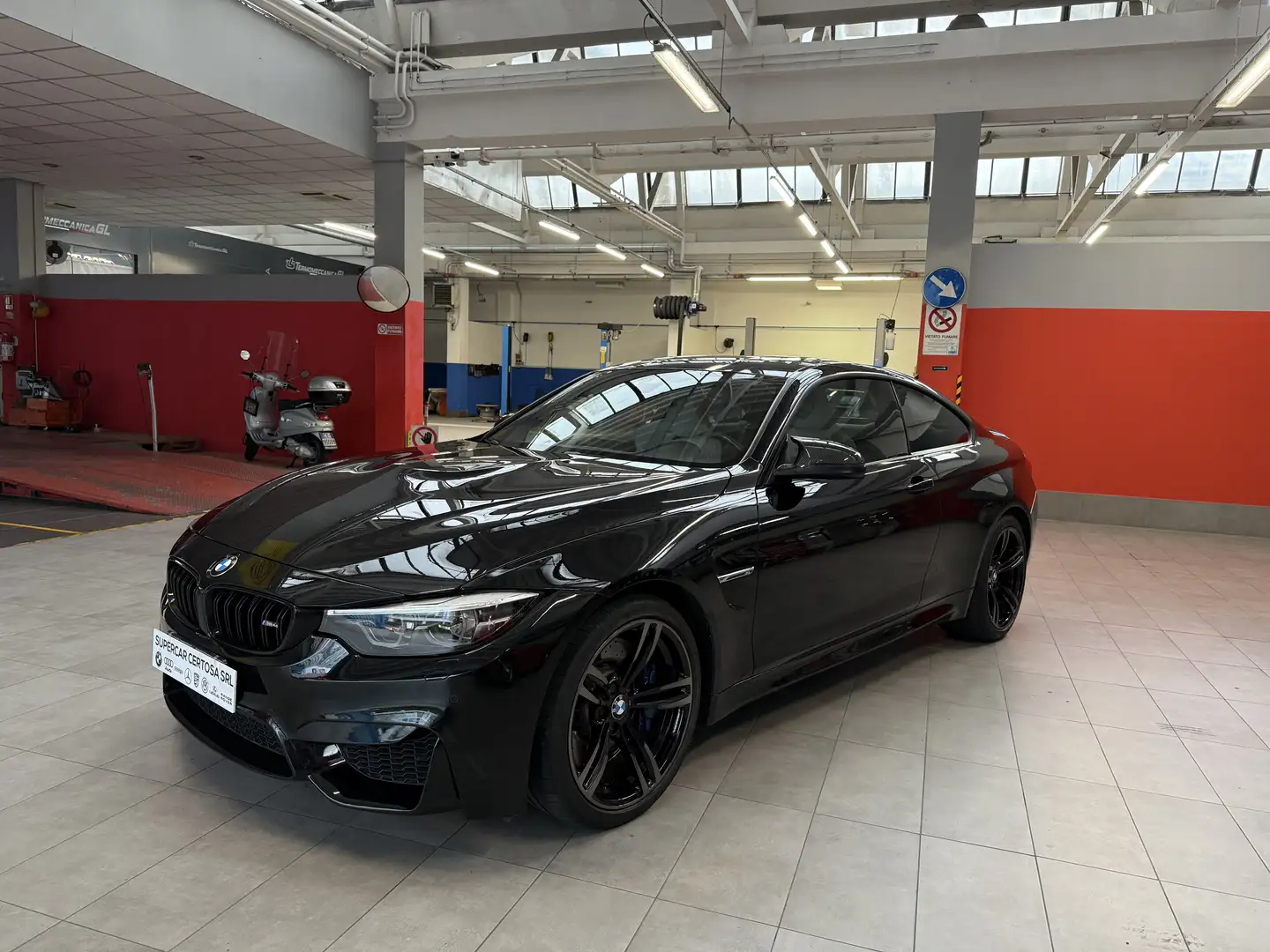 BMW M4 Coupe 3.0 Too Much Collection dkg Nero - 1