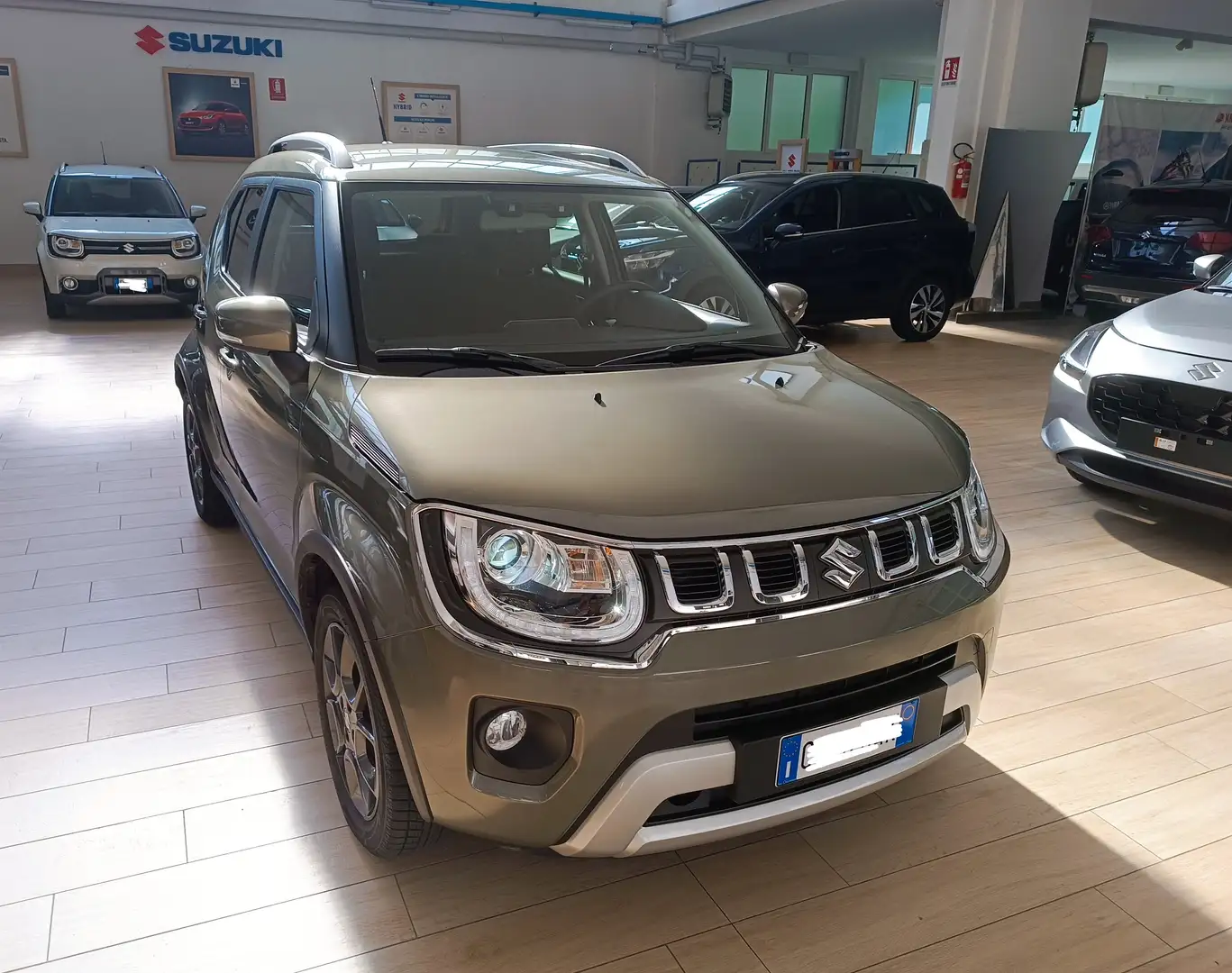 Suzuki Ignis Ignis 1.2h Top 4wd allgrip Verde - 2