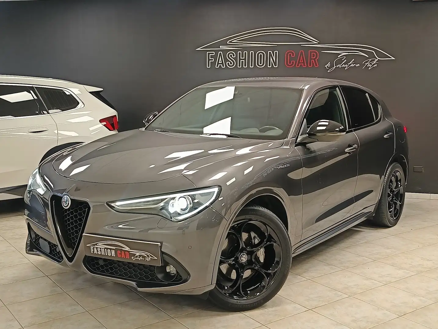 Alfa Romeo Stelvio Stelvio 2.2 t Veloce Q4 210cv auto Gris - 1
