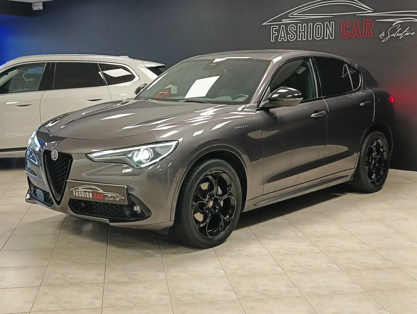 Alfa Romeo Stelvio Stelvio 2.2 t Veloce Q4 210cv auto Gris - 2