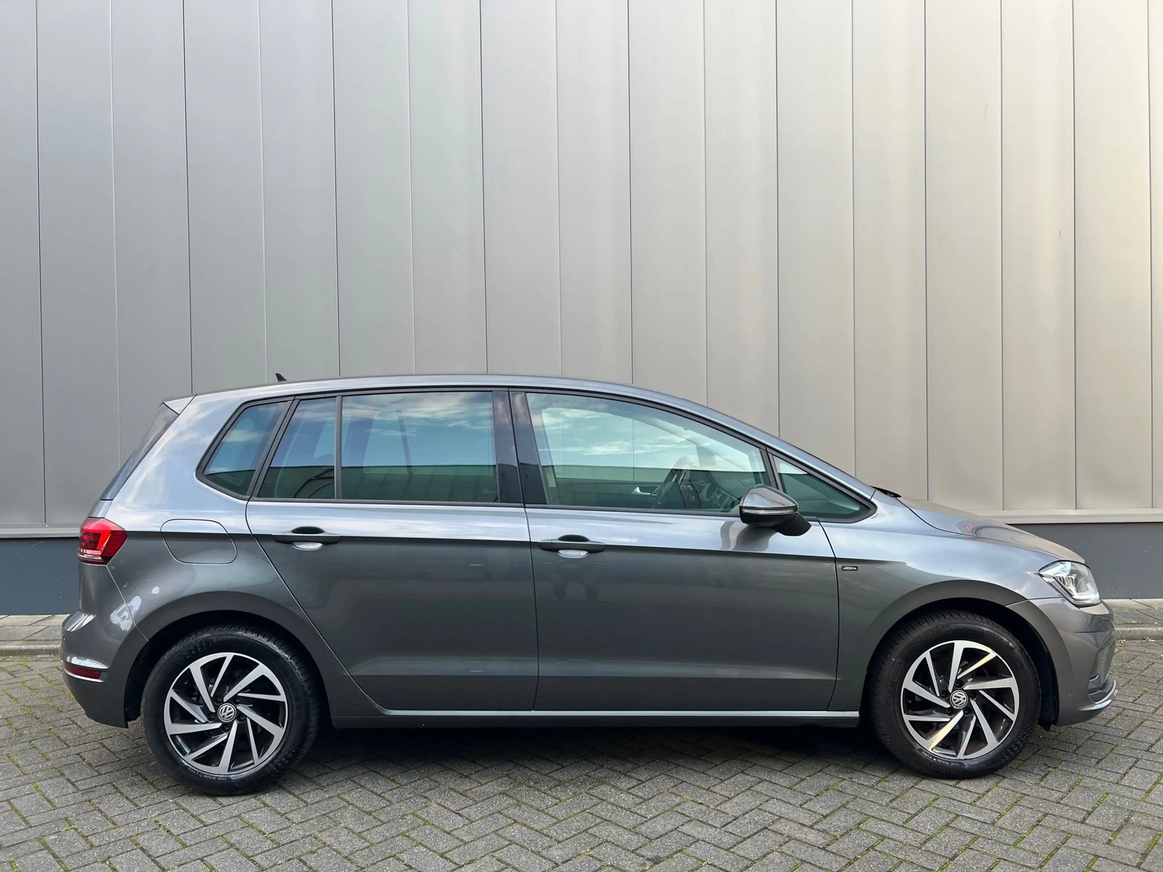 Volkswagen Golf Sportsvan 1.0 TSI Highline Edition — photo 8