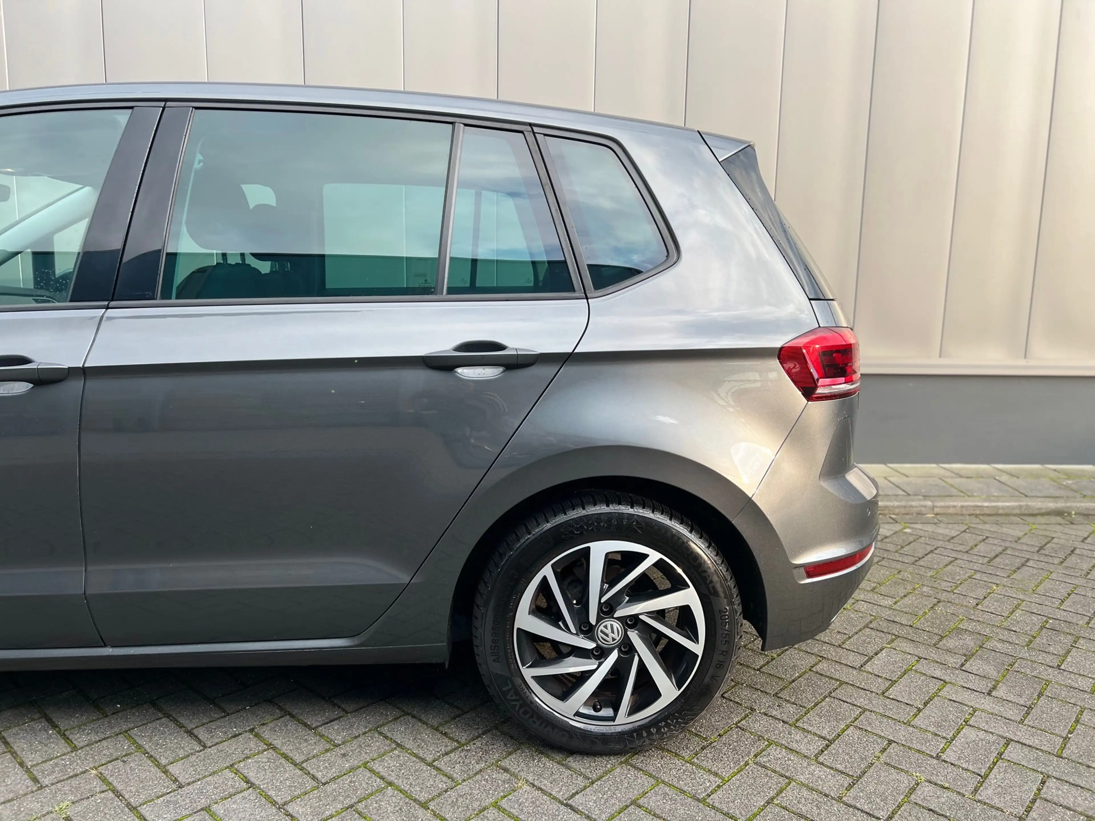 Volkswagen Golf Sportsvan 1.0 TSI Highline Edition — photo 7