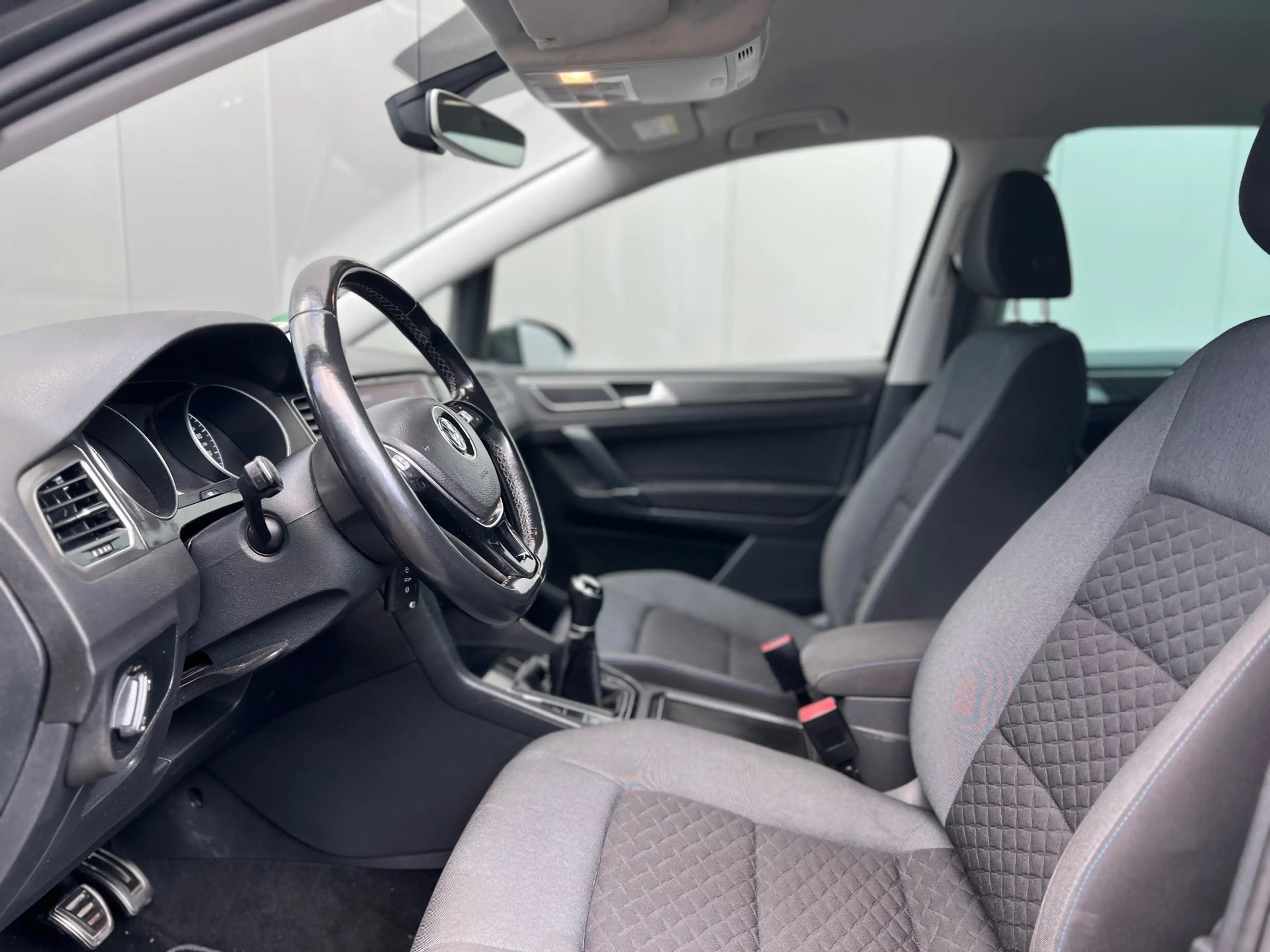 Volkswagen Golf Sportsvan 1.0 TSI Highline Edition — photo 12