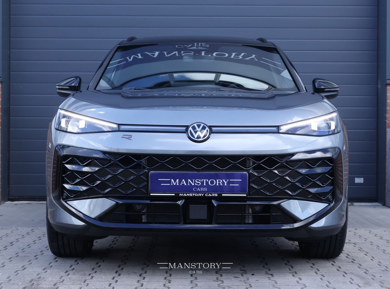 Volkswagen T-Roc 1.5 eTsi R-Line — photo 13