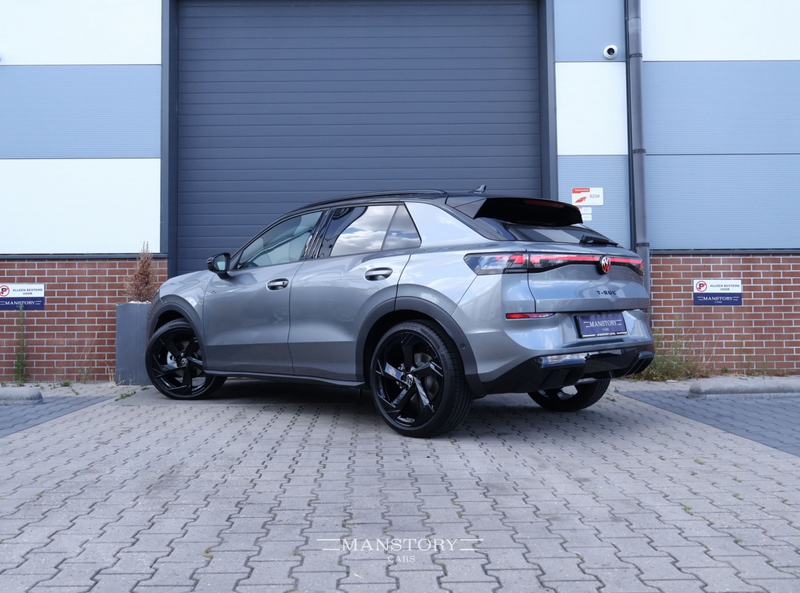 Volkswagen T-Roc 1.5 eTsi R-Line — photo 3