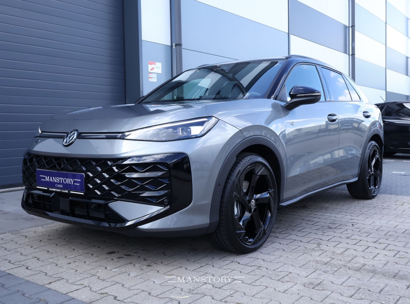 Volkswagen T-Roc 1.5 eTsi R-Line — photo 11