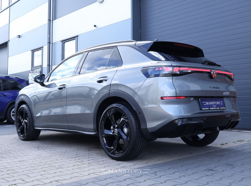 Volkswagen T-Roc 1.5 eTsi R-Line — photo 7