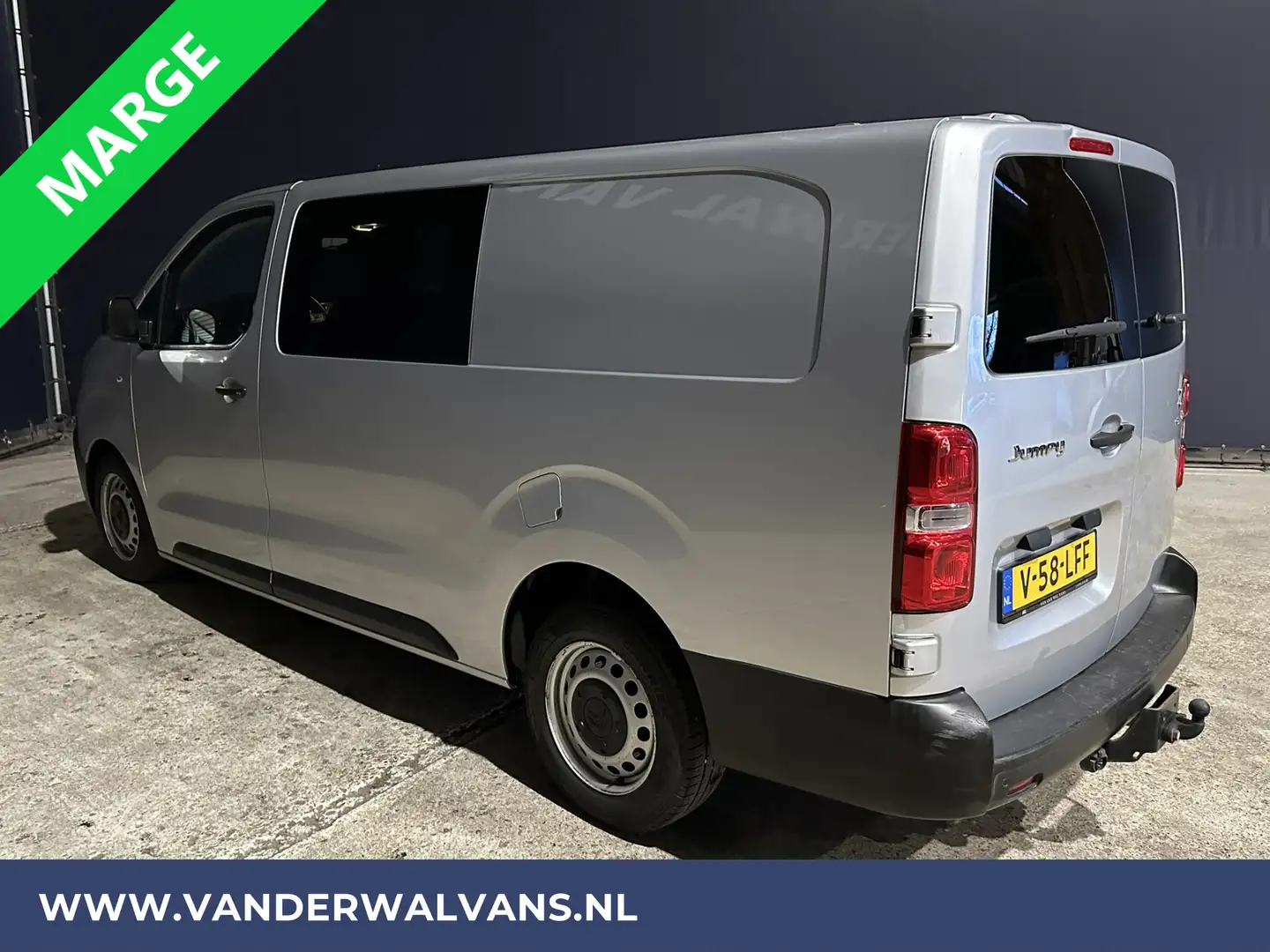 Citroen Jumpy 2.0 BlueHDI **MARGE, GEEN BTW** 123pk L3H1 XL Dubb Zilver - 2
