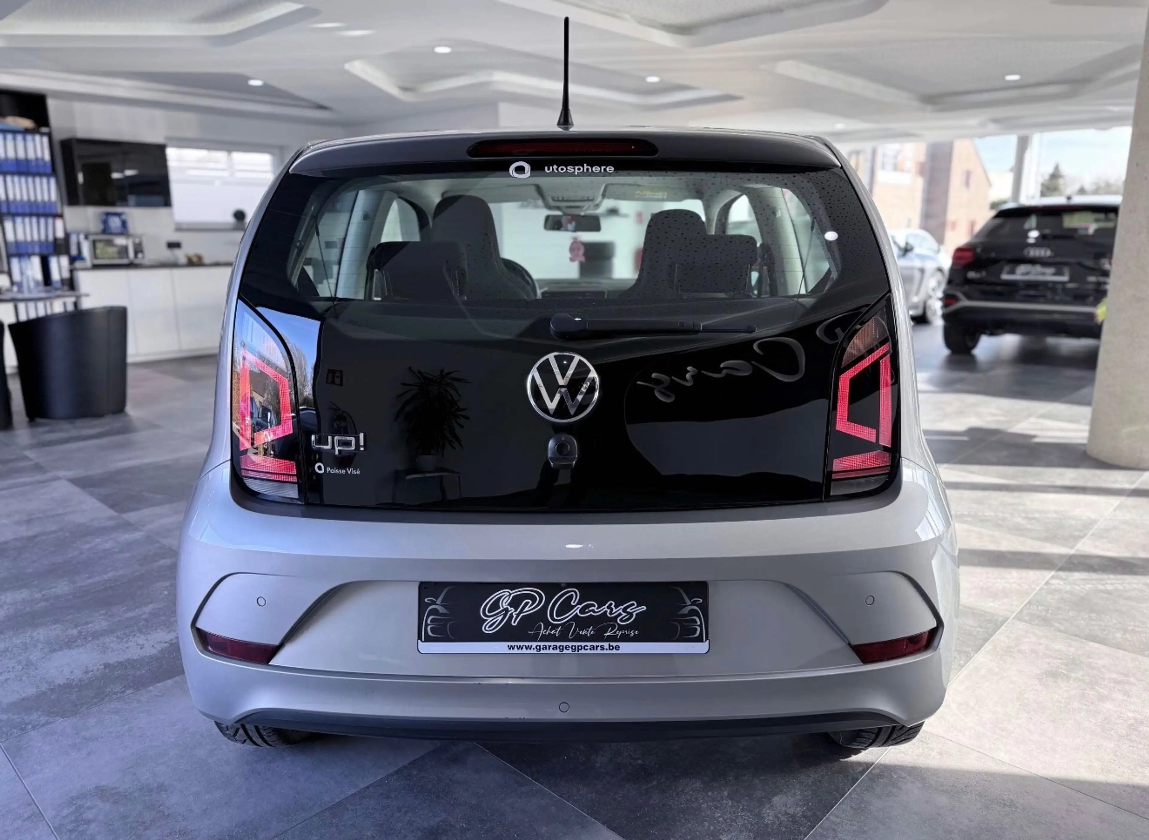 Volkswagen up! Up! 1.0i Up! United — photo 4