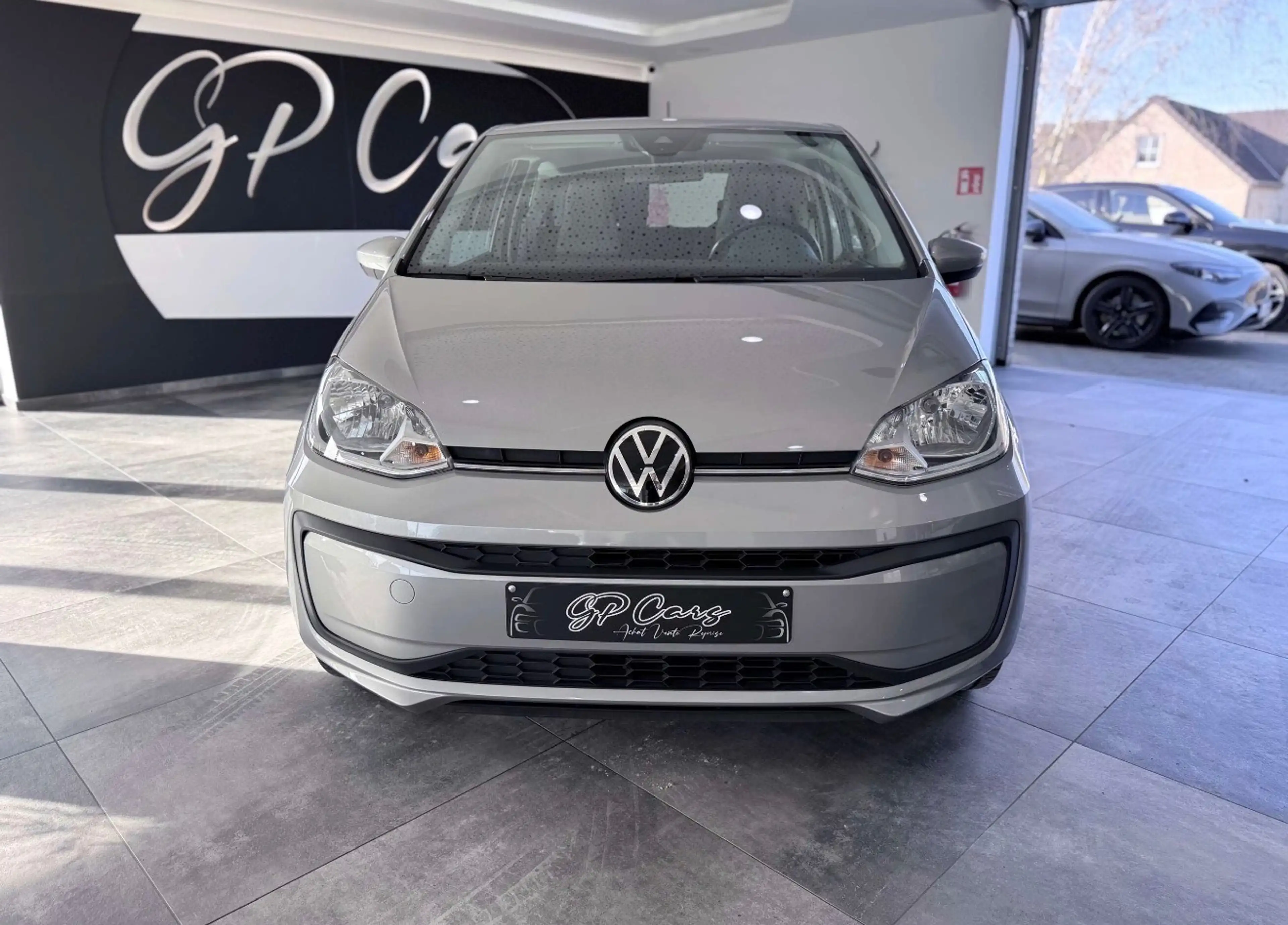 Volkswagen up! Up! 1.0i Up! United — photo 8