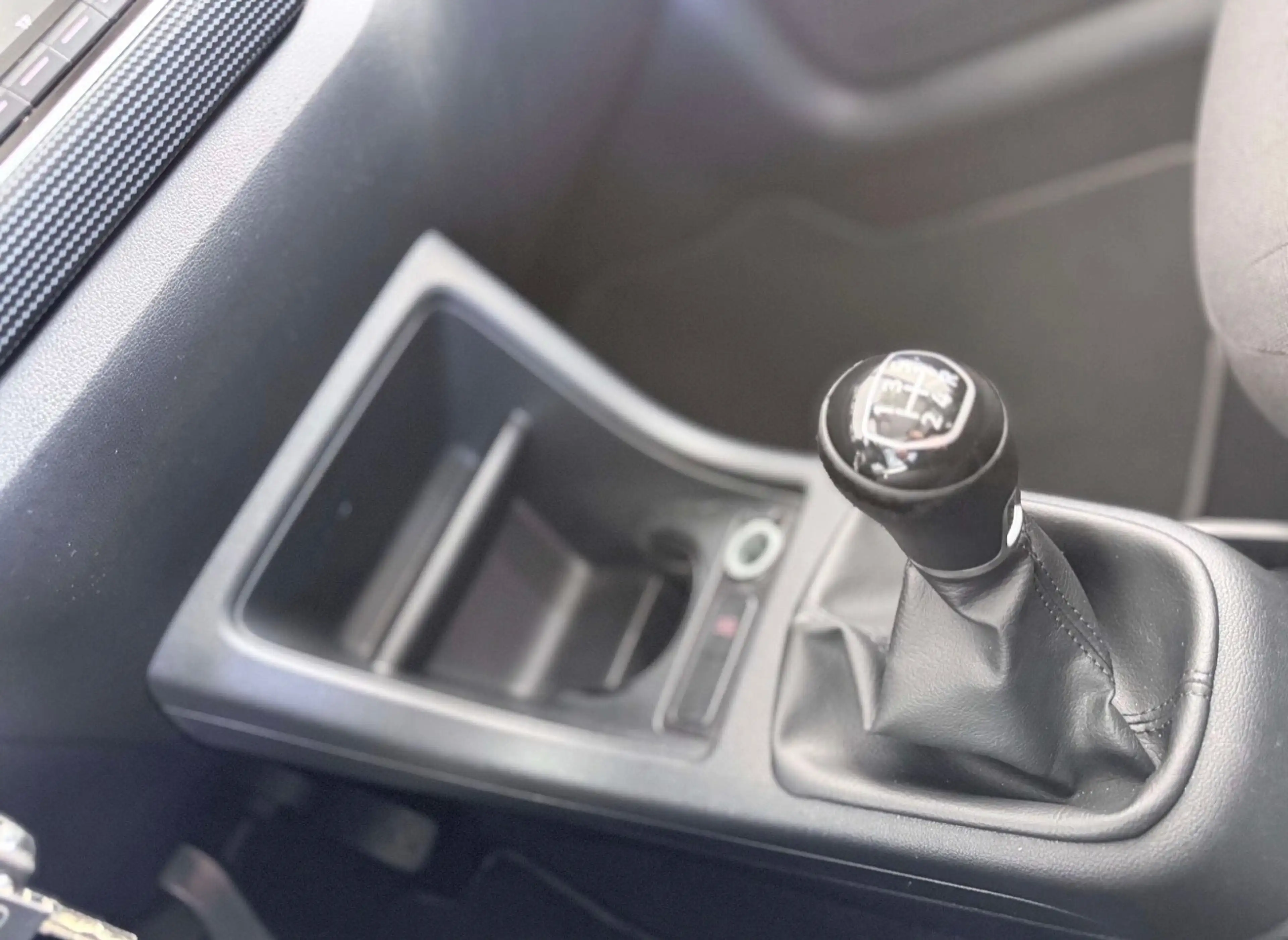 Volkswagen up! Up! 1.0i Up! United — photo 15