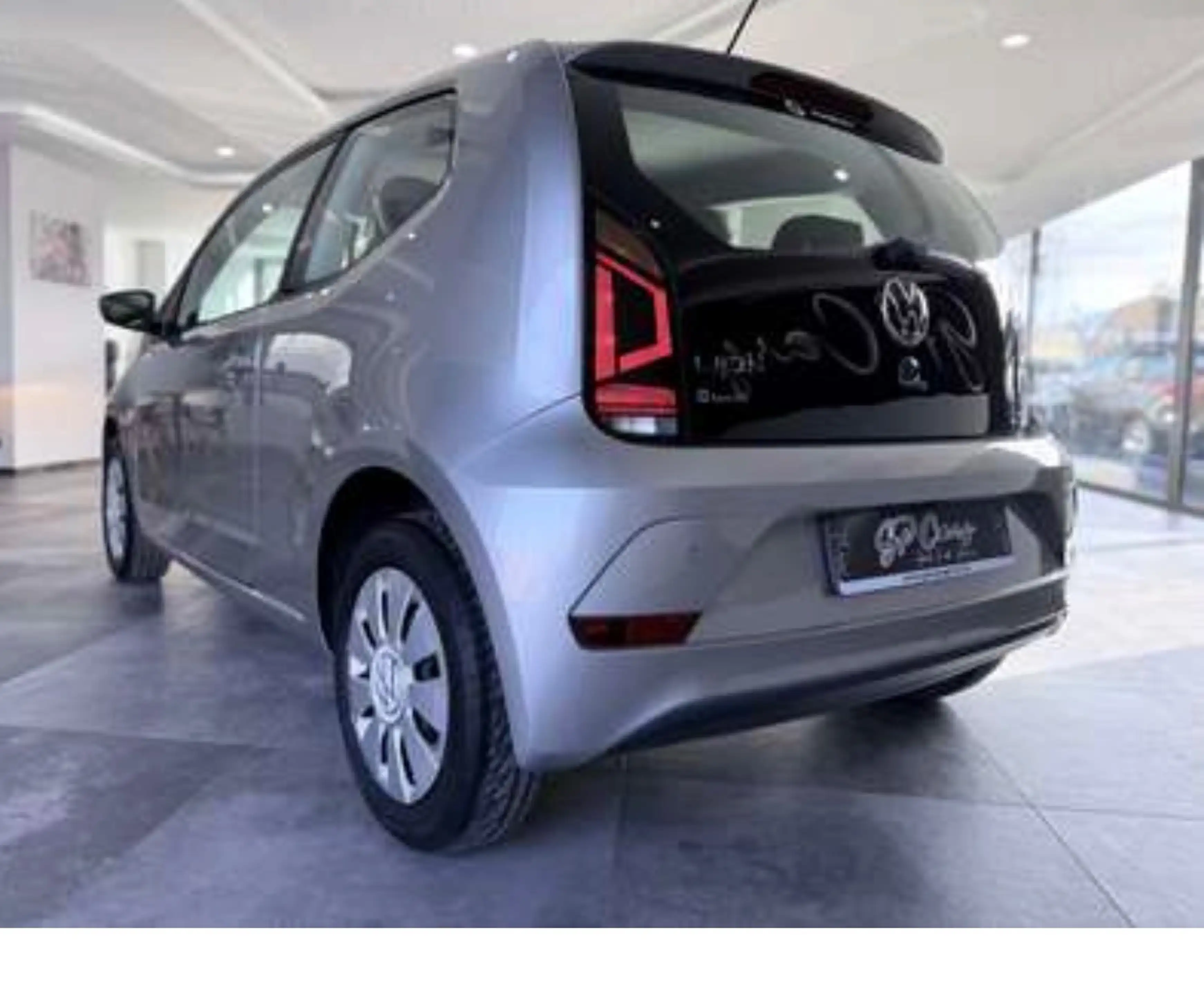 Volkswagen up! Up! 1.0i Up! United — photo 3