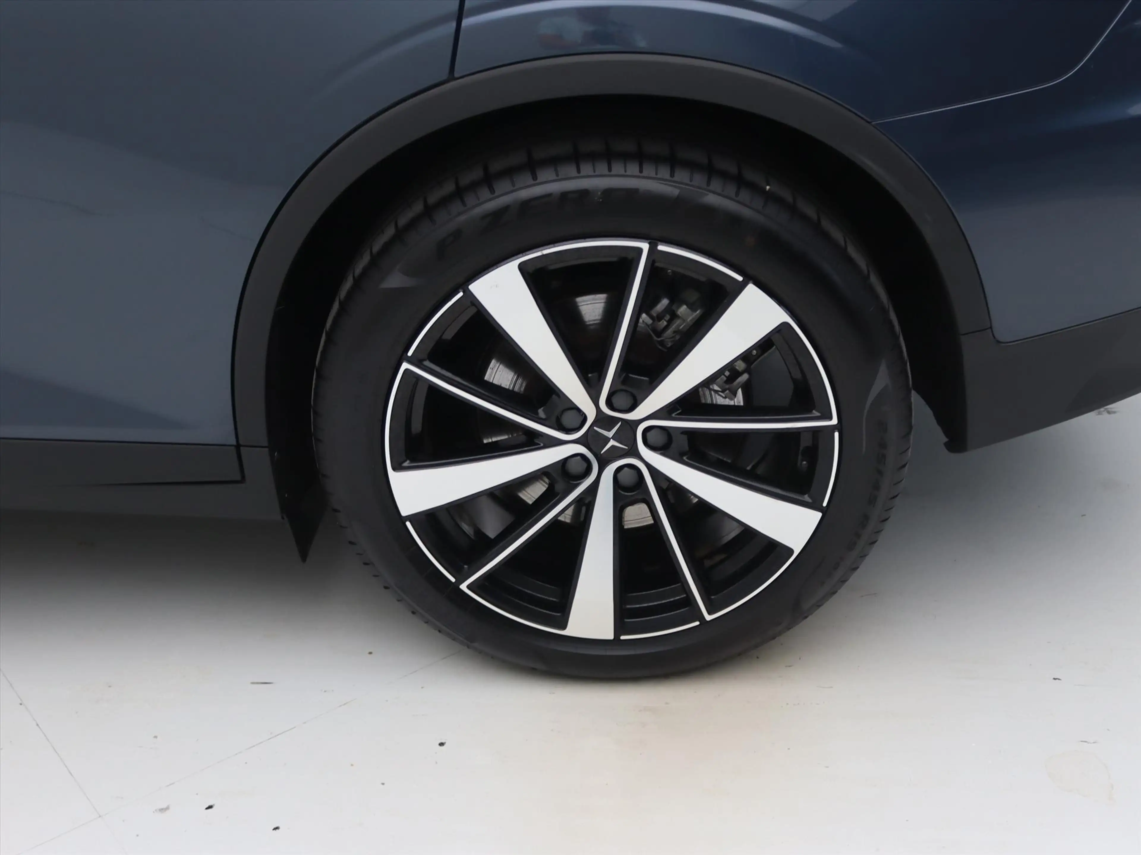Polestar 2 Standard Range Single Motor 63kWh 225pk 91.65% SoH — photo 38