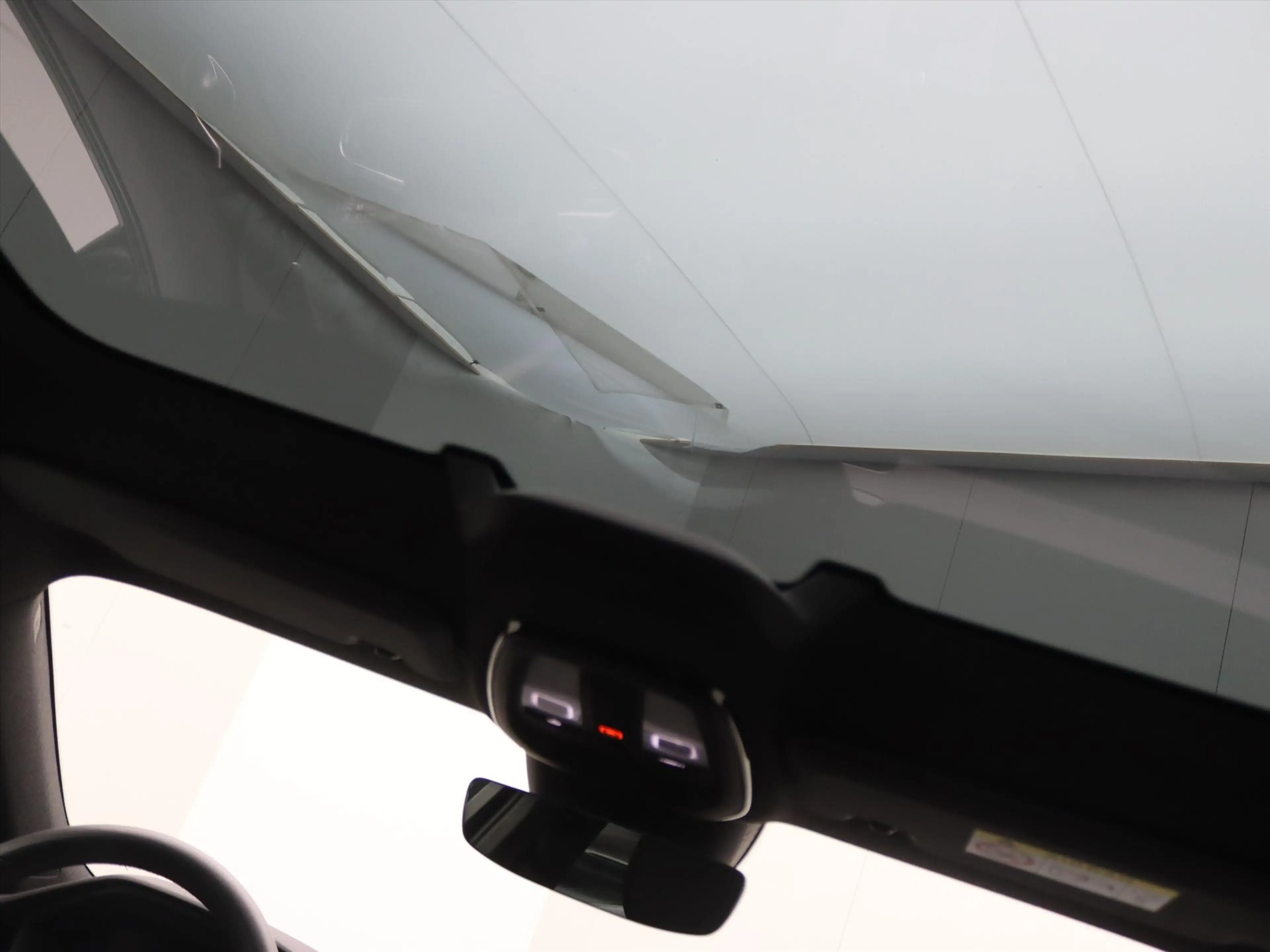 Polestar 2 Standard Range Single Motor 63kWh 225pk 91.65% SoH — photo 19