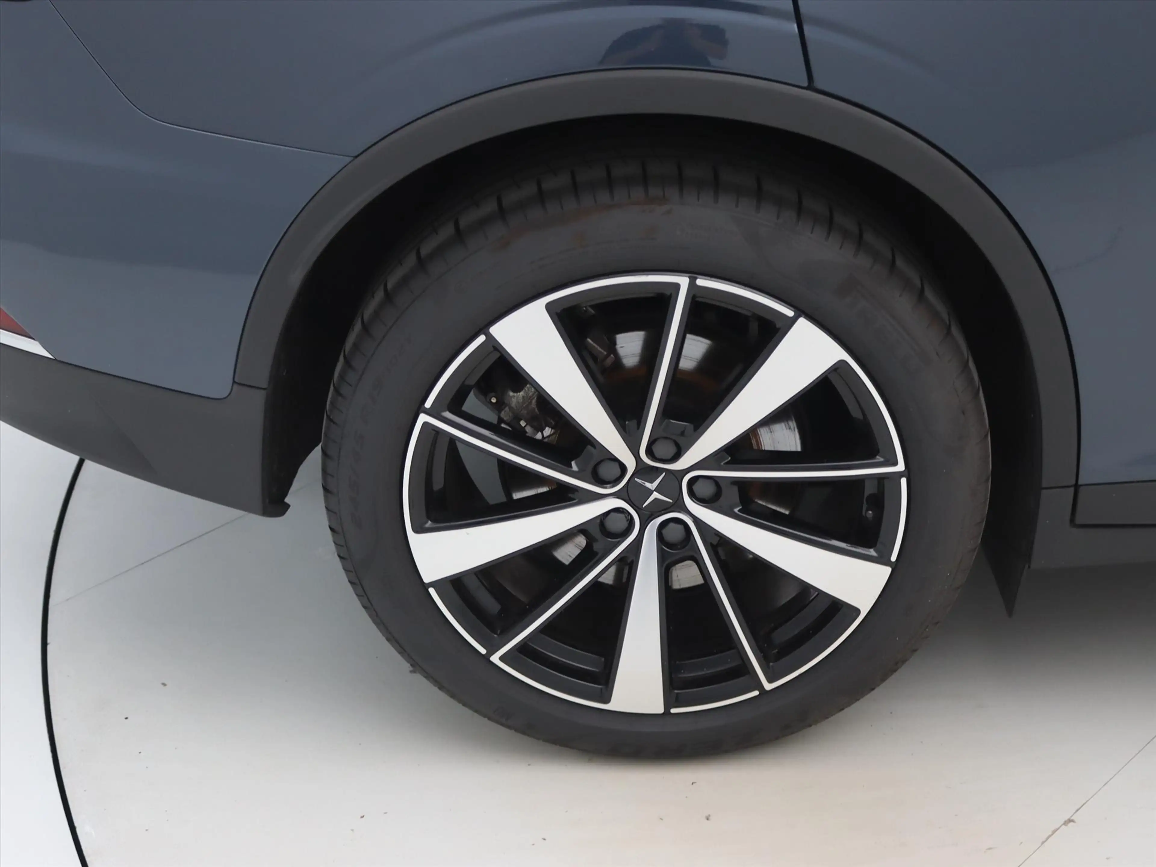 Polestar 2 Standard Range Single Motor 63kWh 225pk 91.65% SoH — photo 10