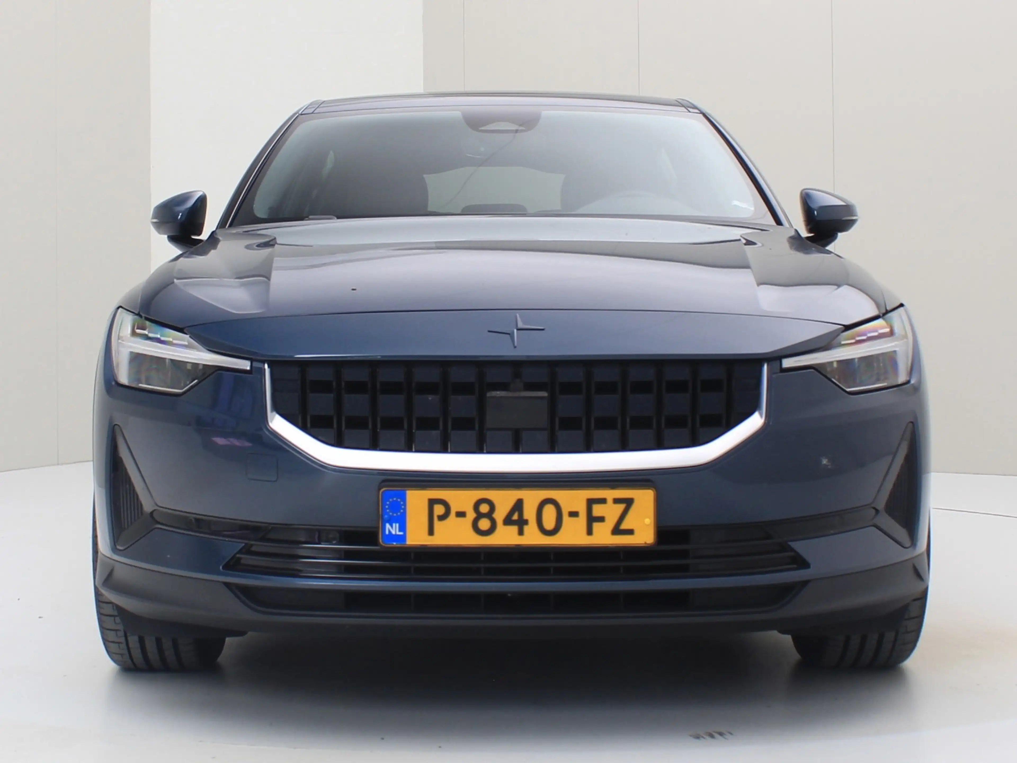 Polestar 2 Standard Range Single Motor 63kWh 225pk 91.65% SoH — photo 5