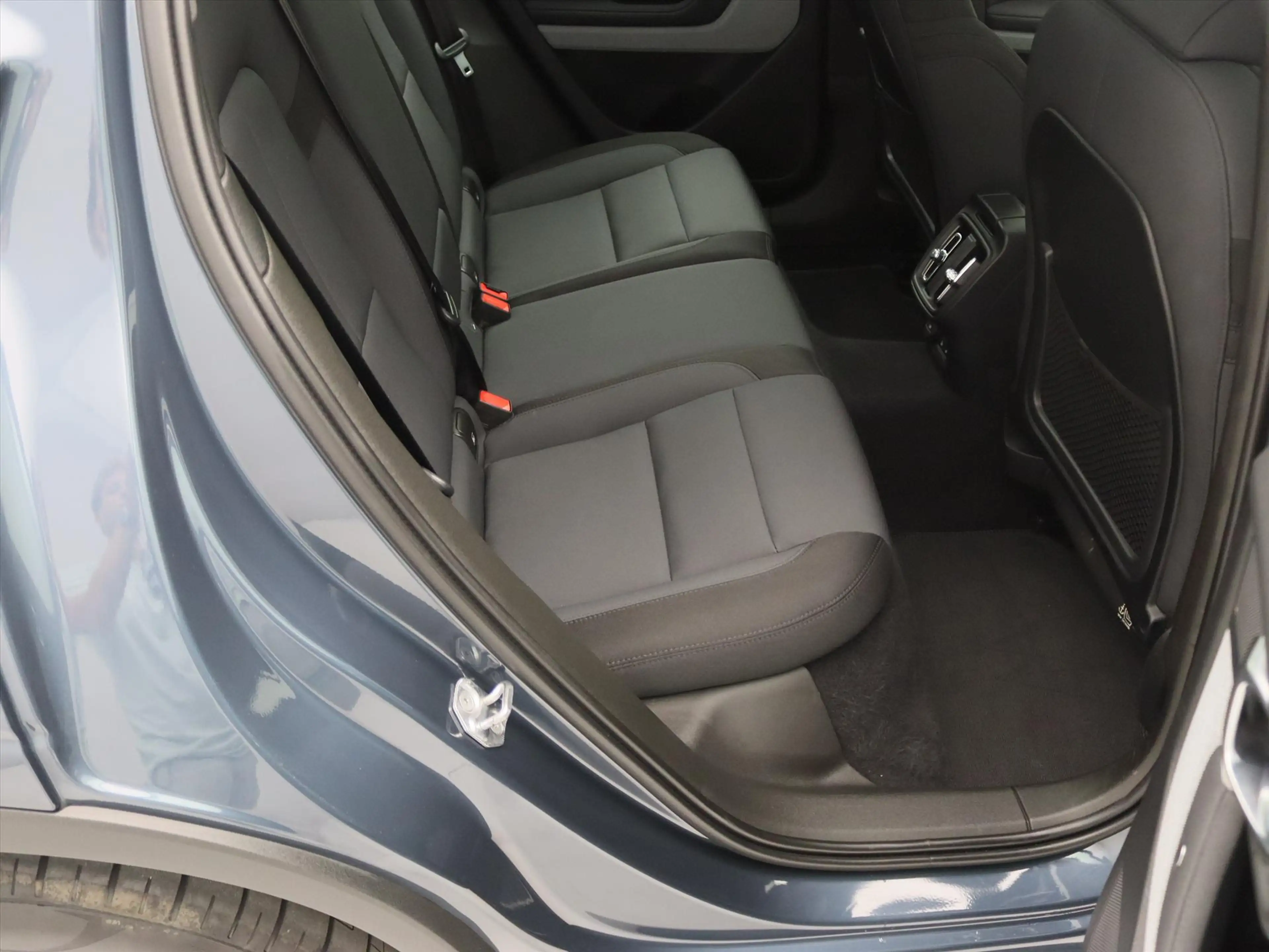 Polestar 2 Standard Range Single Motor 63kWh 225pk 91.65% SoH — photo 10