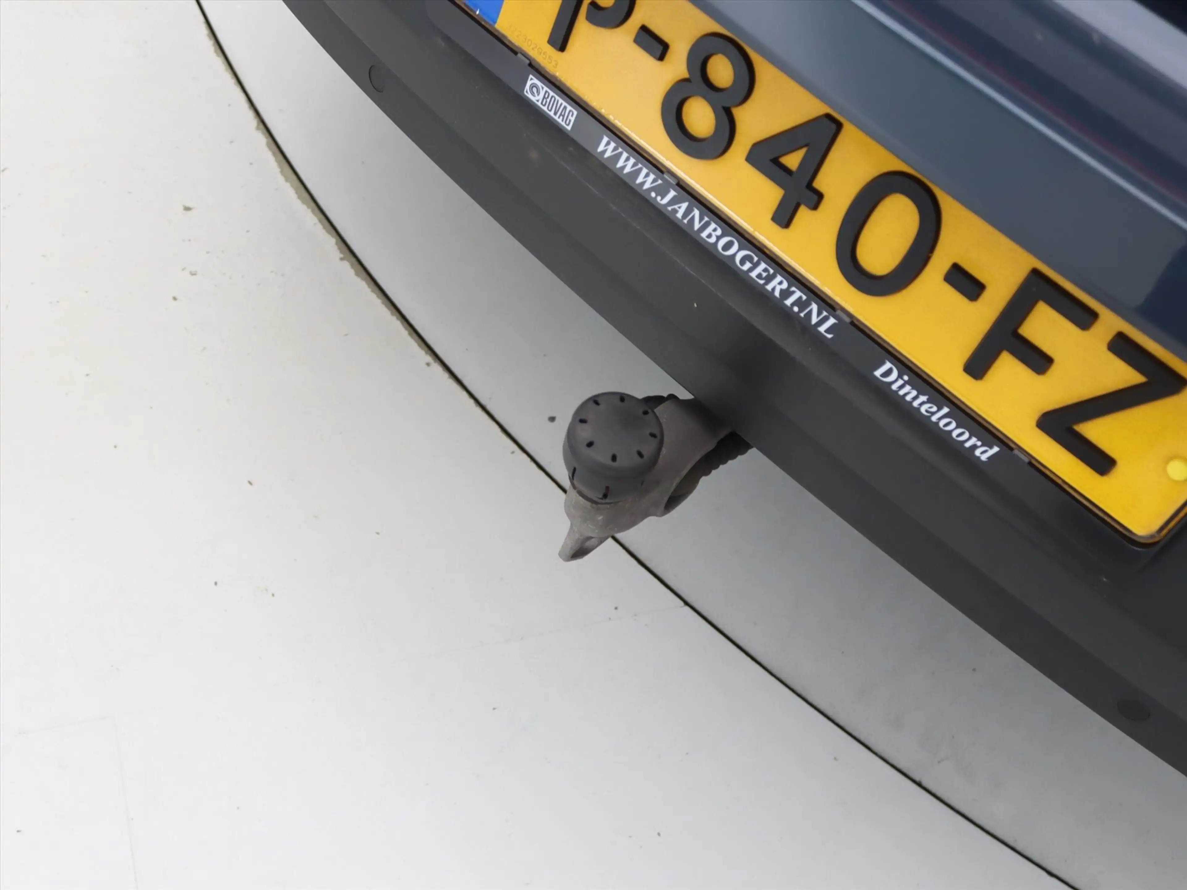 Polestar 2 Standard Range Single Motor 63kWh 225pk 91.65% SoH — photo 23