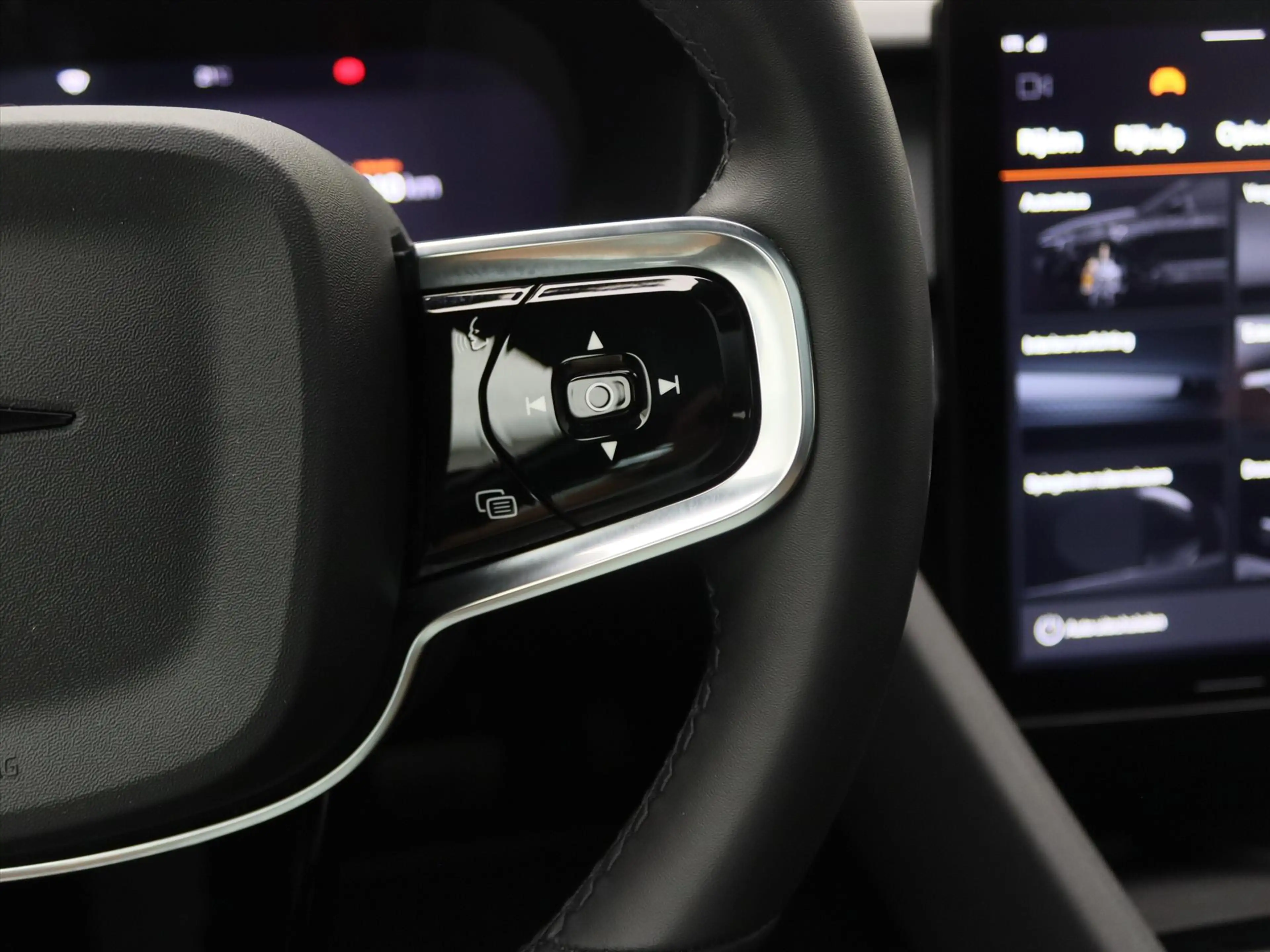 Polestar 2 Standard Range Single Motor 63kWh 225pk 91.65% SoH — photo 27