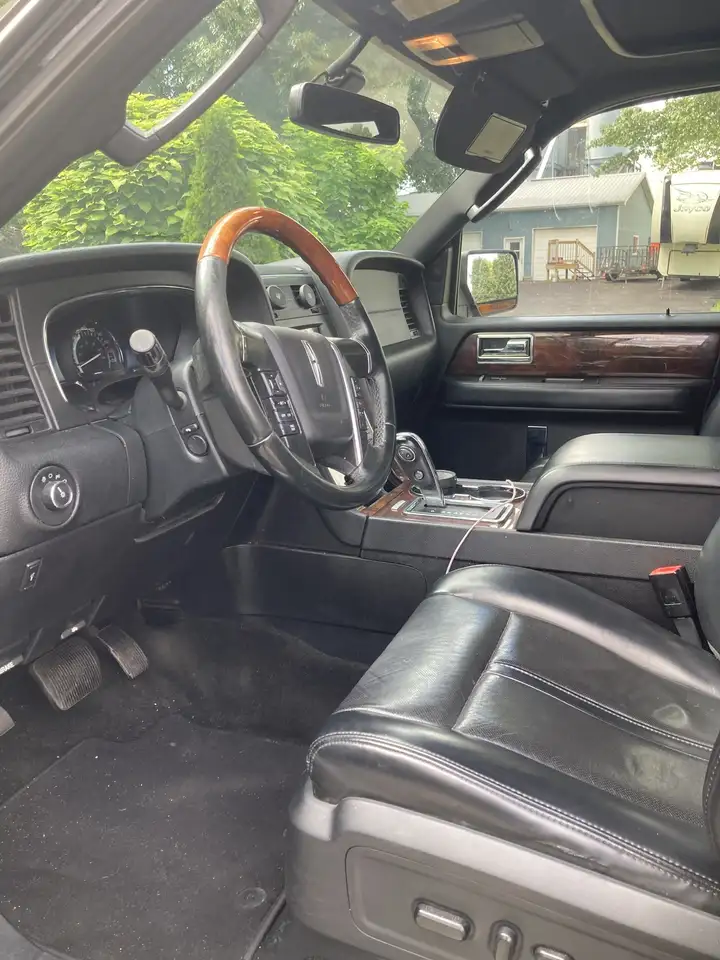 Lincoln Navigator снимка Lincoln Navigator