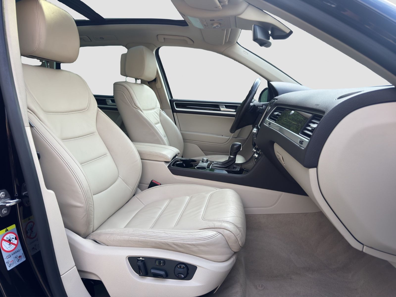 Volkswagen Touareg V6 TDI * 245 PS * R-Line * Standhzg. * — photo 23