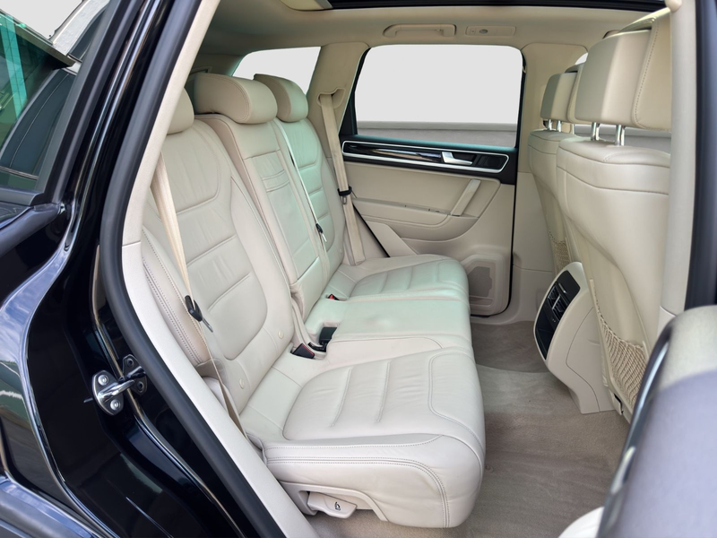 Volkswagen Touareg V6 TDI * 245 PS * R-Line * Standhzg. * — photo 24