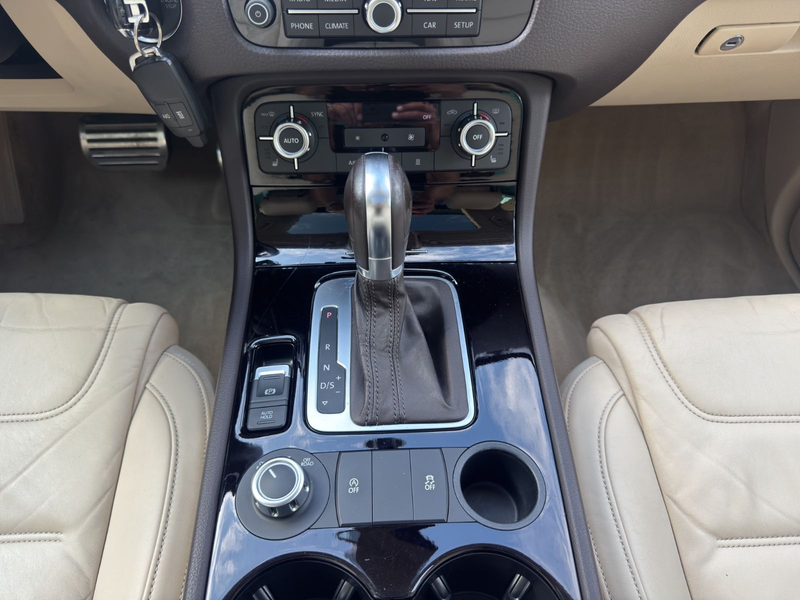 Volkswagen Touareg V6 TDI * 245 PS * R-Line * Standhzg. * — photo 19
