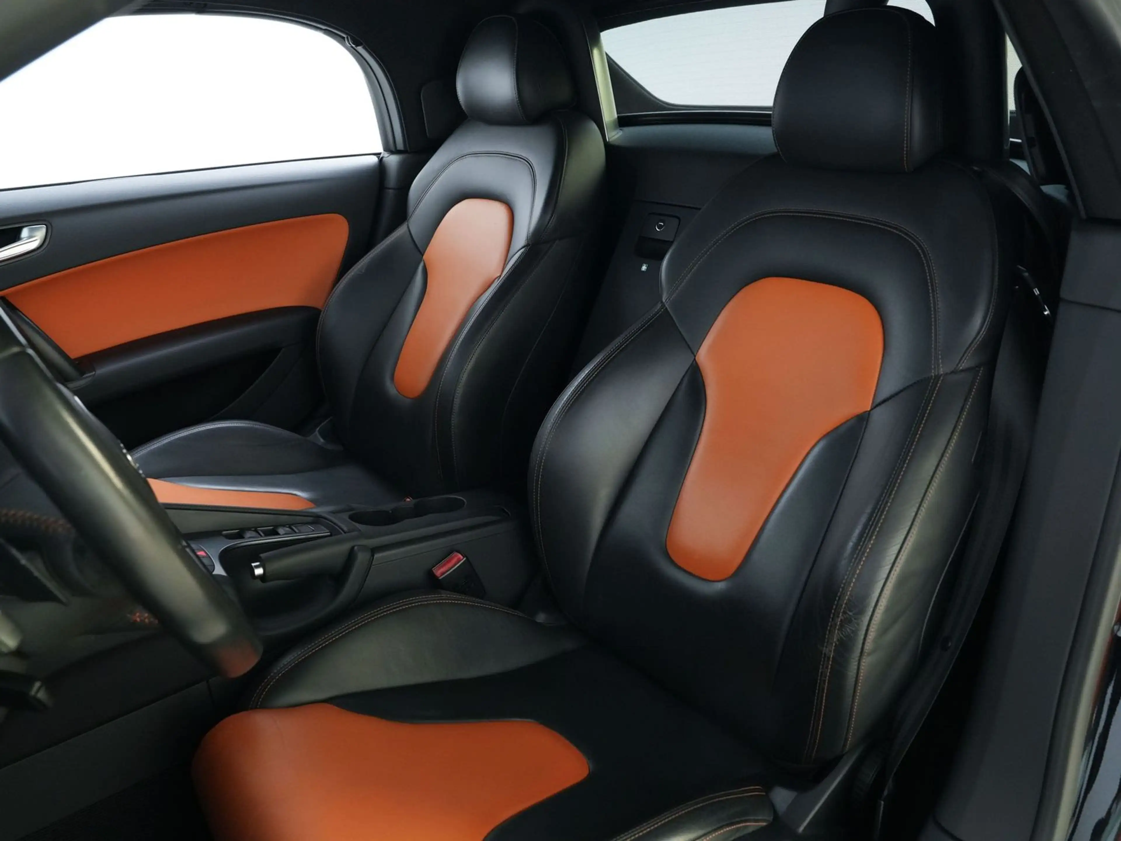 Audi TT 2.0 TDI Roadster quattro S Line DSG**LEDER*SH — photo 11