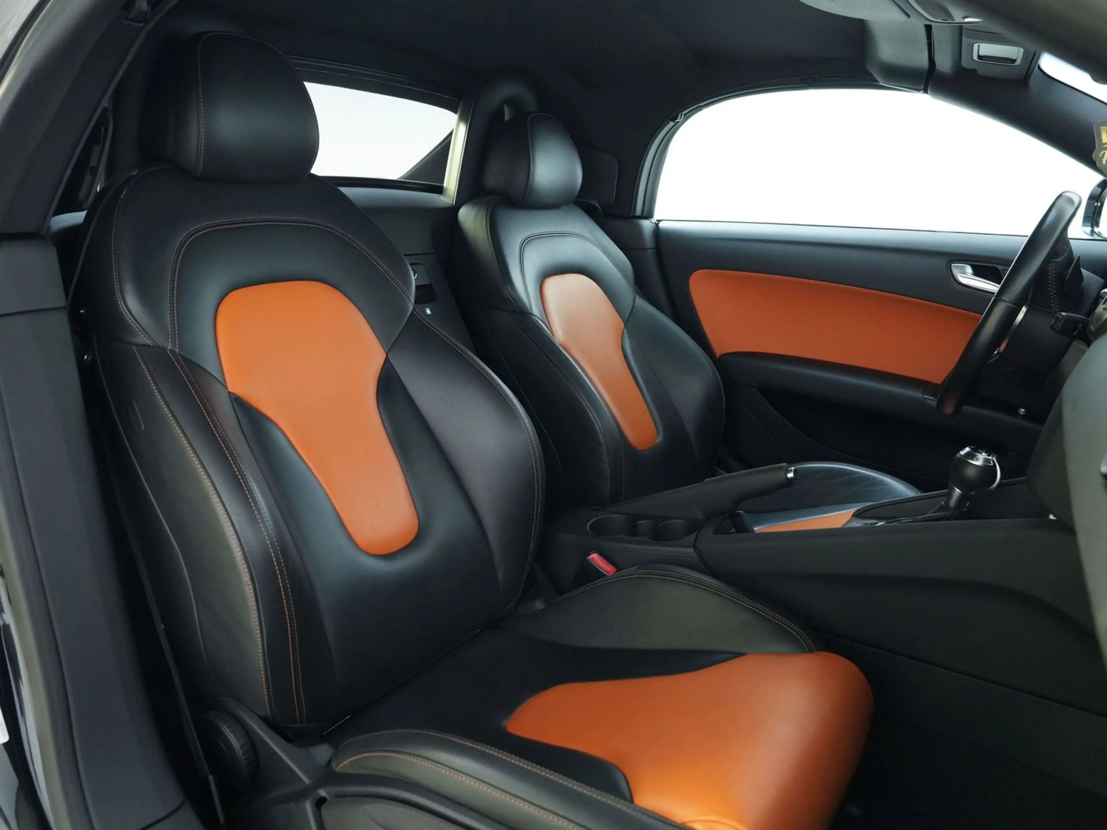 Audi TT 2.0 TDI Roadster quattro S Line DSG**LEDER*SH — photo 14