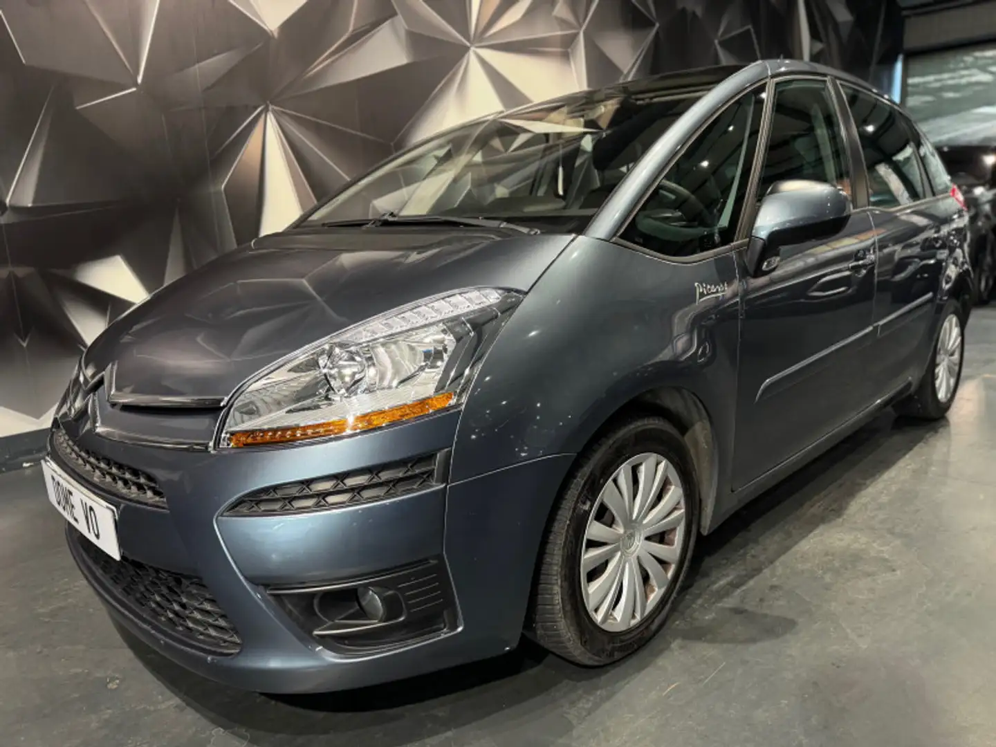 Citroen C4 Picasso 1.8I 16V PACK AMBIANCE Gris - 1
