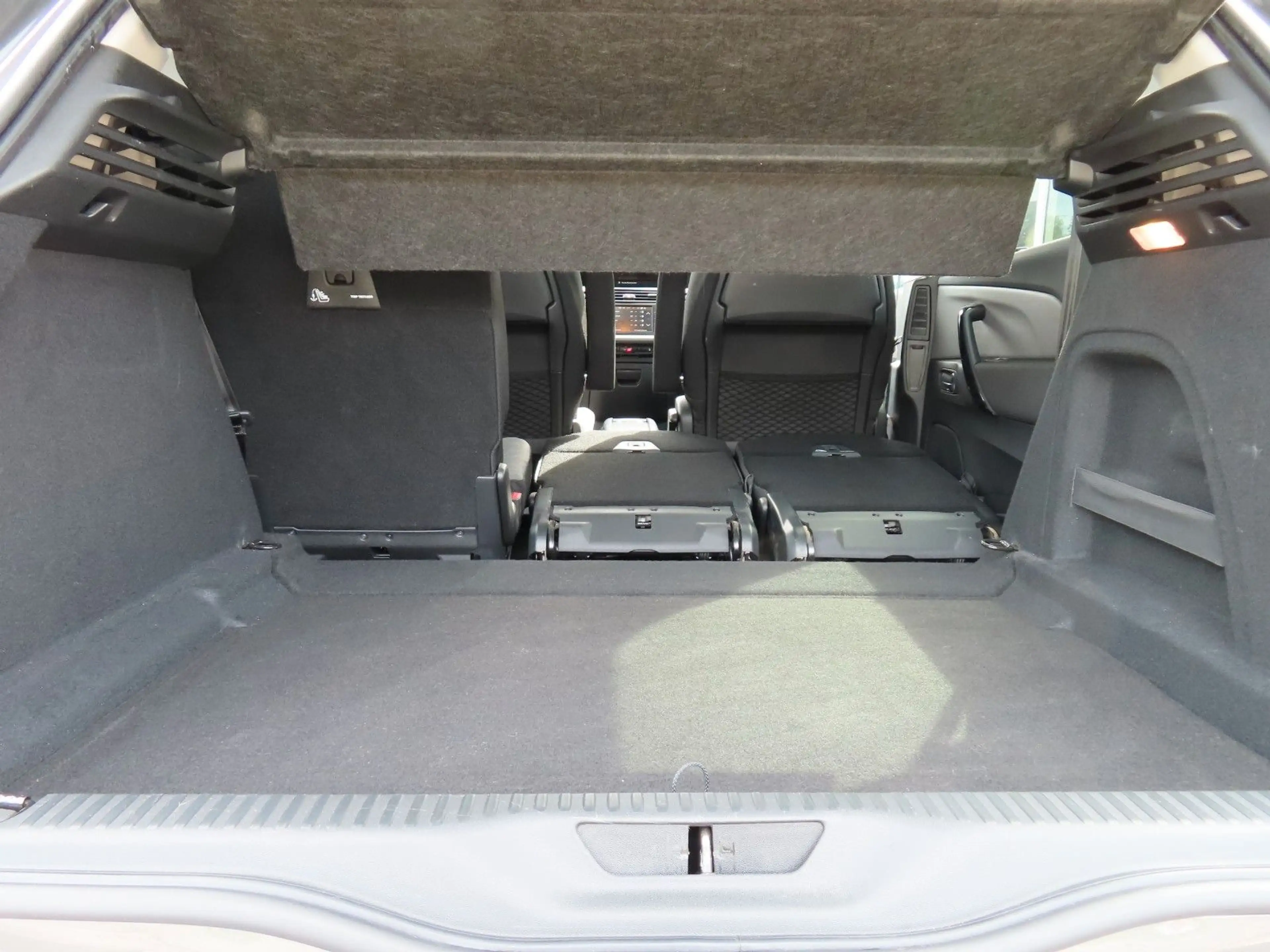 Citroen C4 SpaceTourer 130 S&S Selection EAT8*SHZ*NAV — photo 12