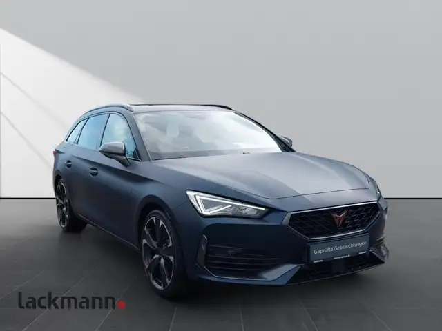 Cupra Leon view 4
