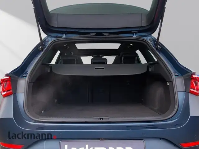 Cupra Leon view 8