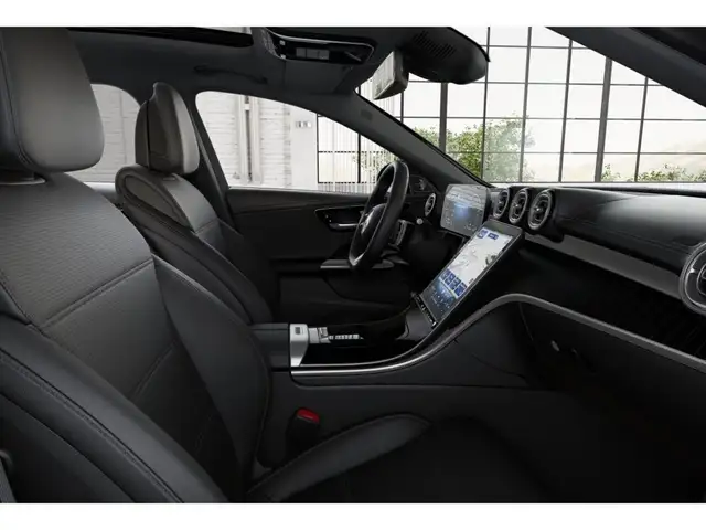 Mercedes-Benz C-Class view 8