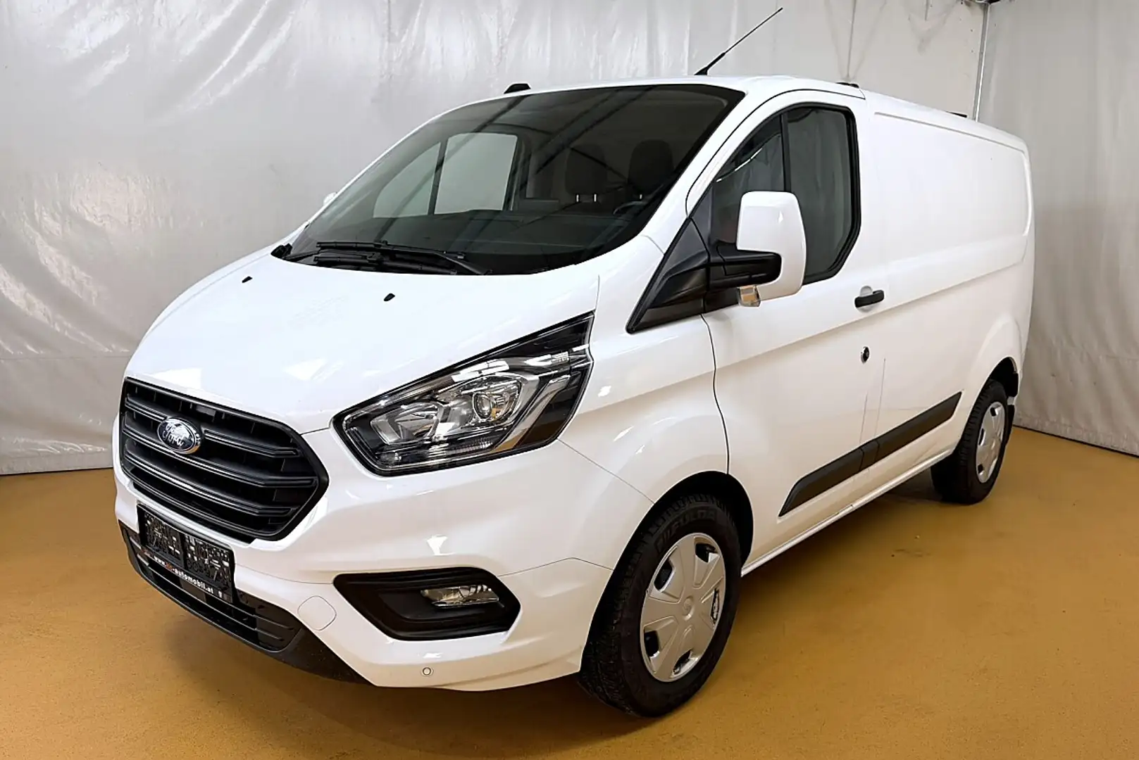 Ford Transit Custom Kasten 2,0 TDCi L1H1 340 Trend Aut. Weiß - 1