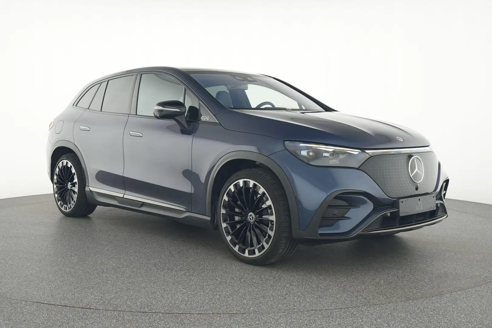 Mercedes-Benz EQE SUV 350+ AMG LINE + AIRMATIC + DIGITAL LIGHT + LEDER + Blauw - 2
