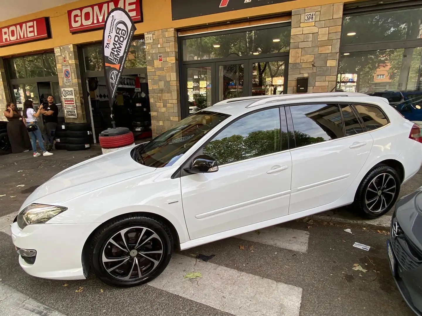 Renault Laguna SporTour 2.0 dci Limited 150cv NAVI - 2