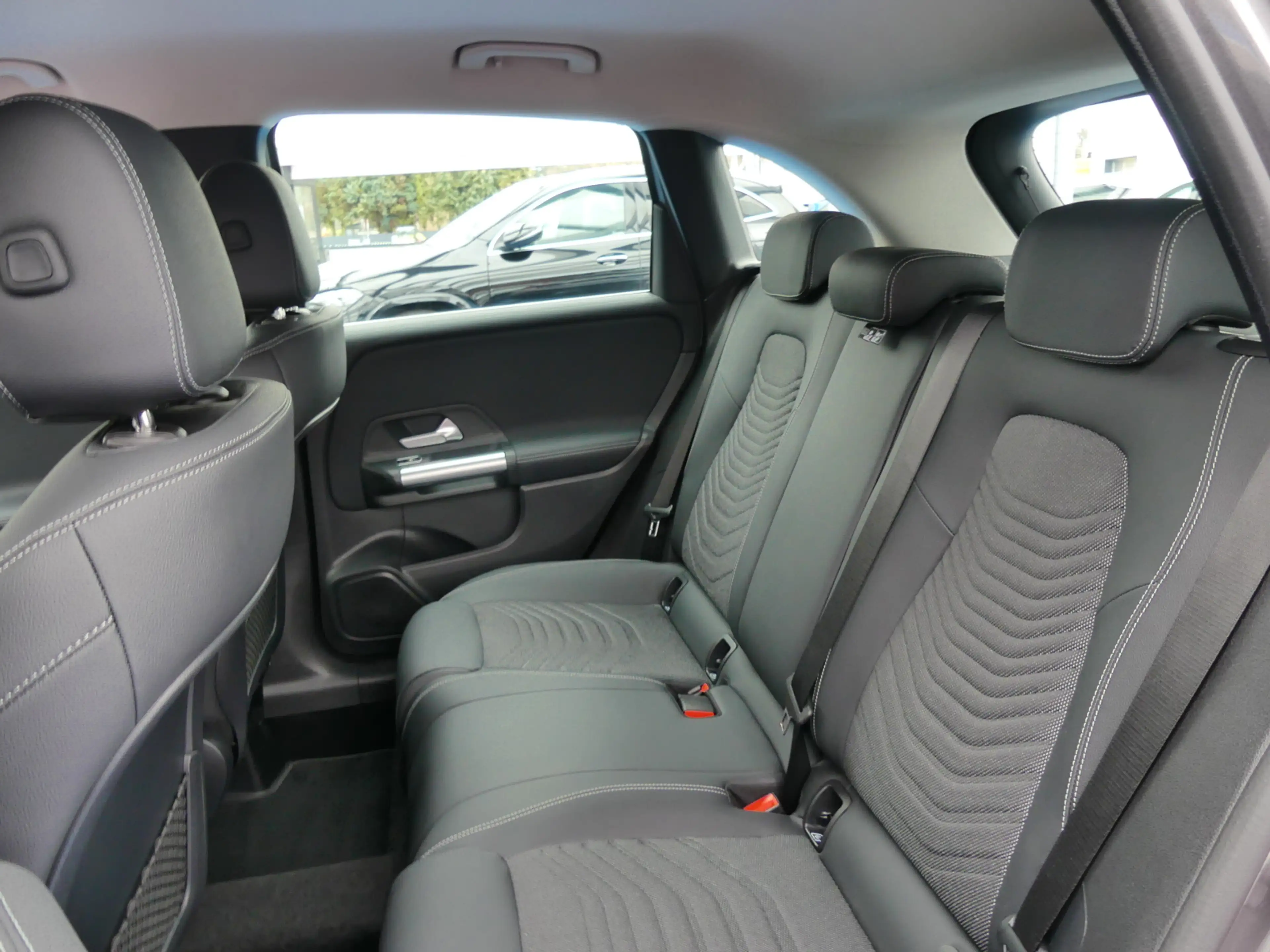 Mercedes-Benz B 180 B 180 Progressive +LED-Scheinw+AdvancePaket+MBUX — photo 10