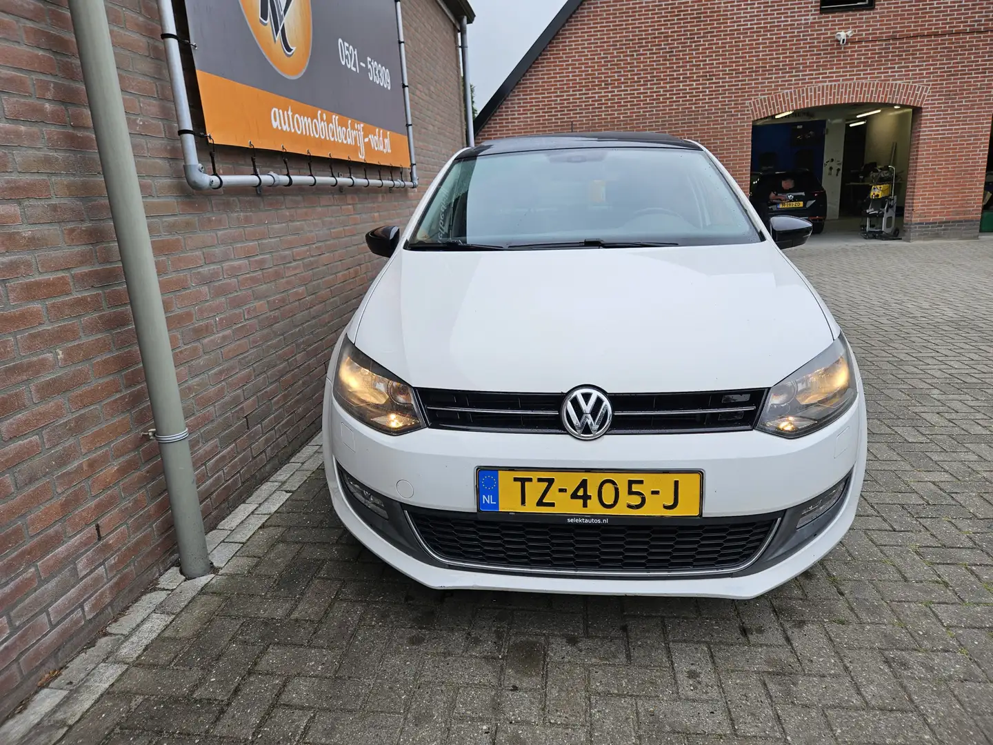 Volkswagen Polo 1.2 TSI Highline Blanco - 2