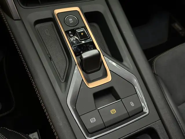 Cupra Leon view 24