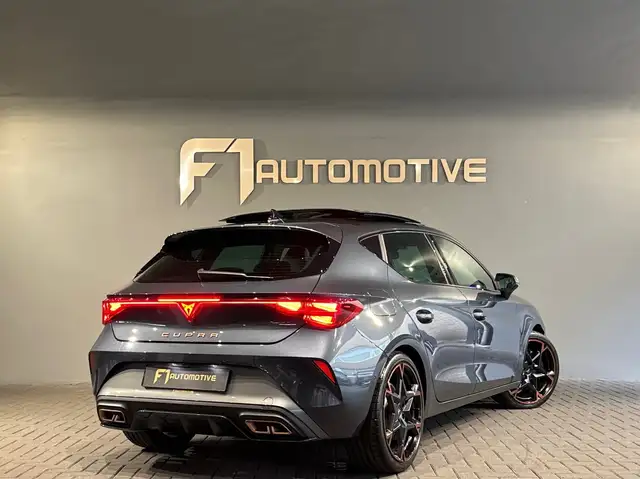 Cupra Leon view 3