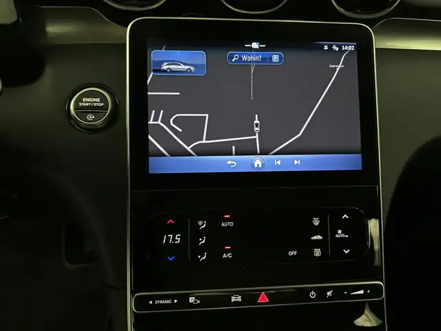 Mercedes-Benz C-Class view 9