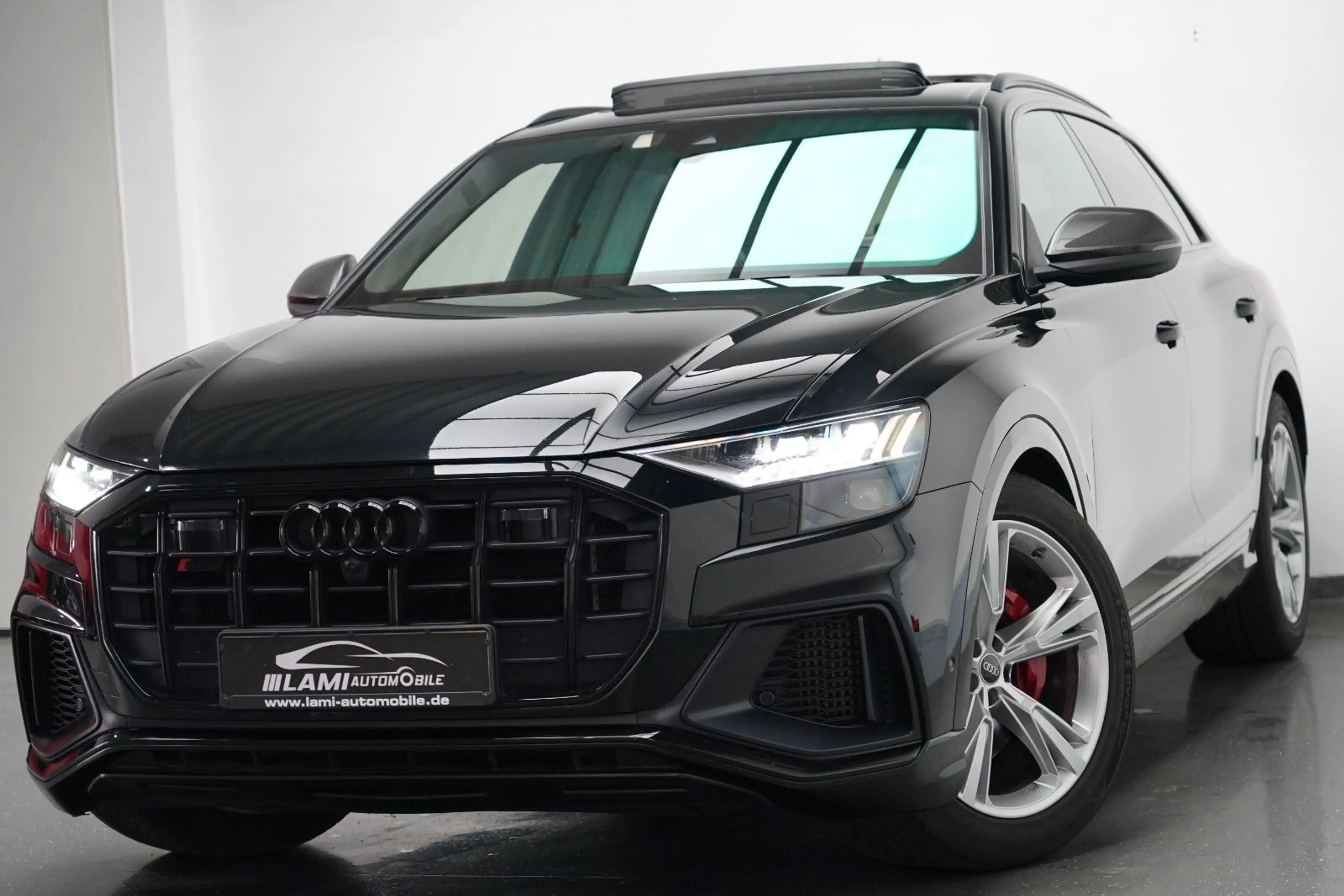 Audi SQ8 4.0TFSI quattro competition plus PANO 360