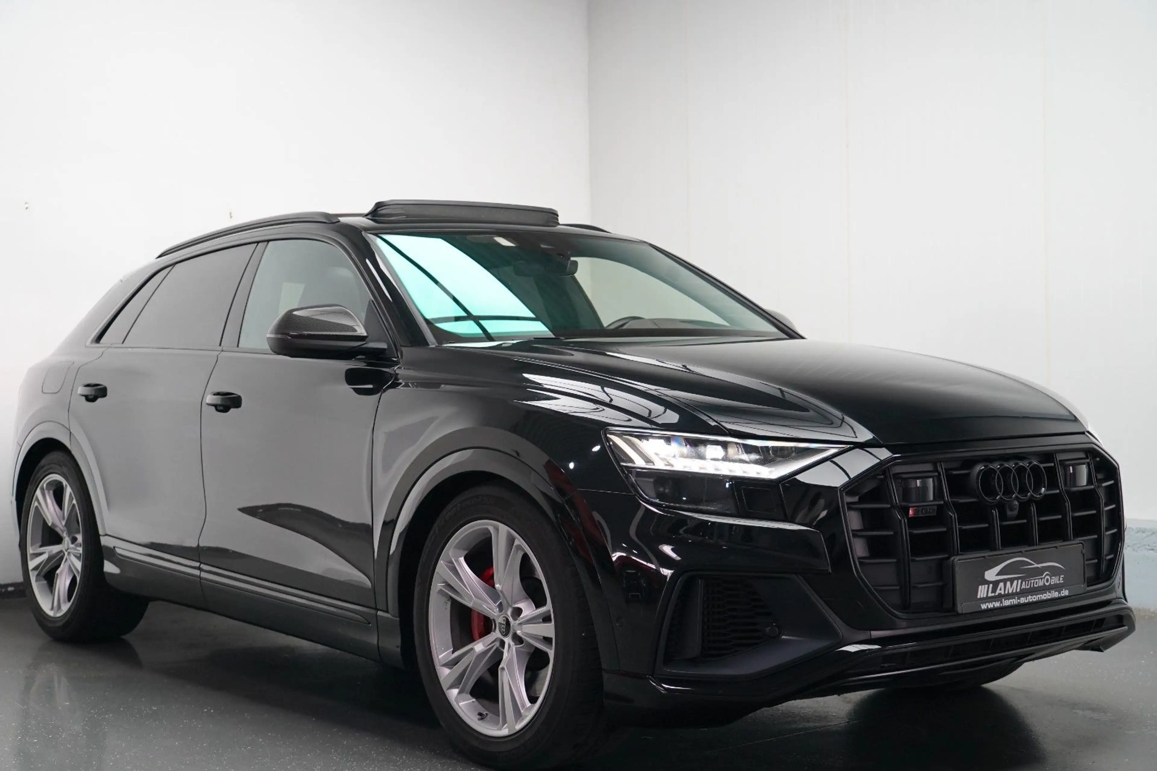 Audi SQ8 4.0TFSI quattro competition plus PANO 360 — photo 3