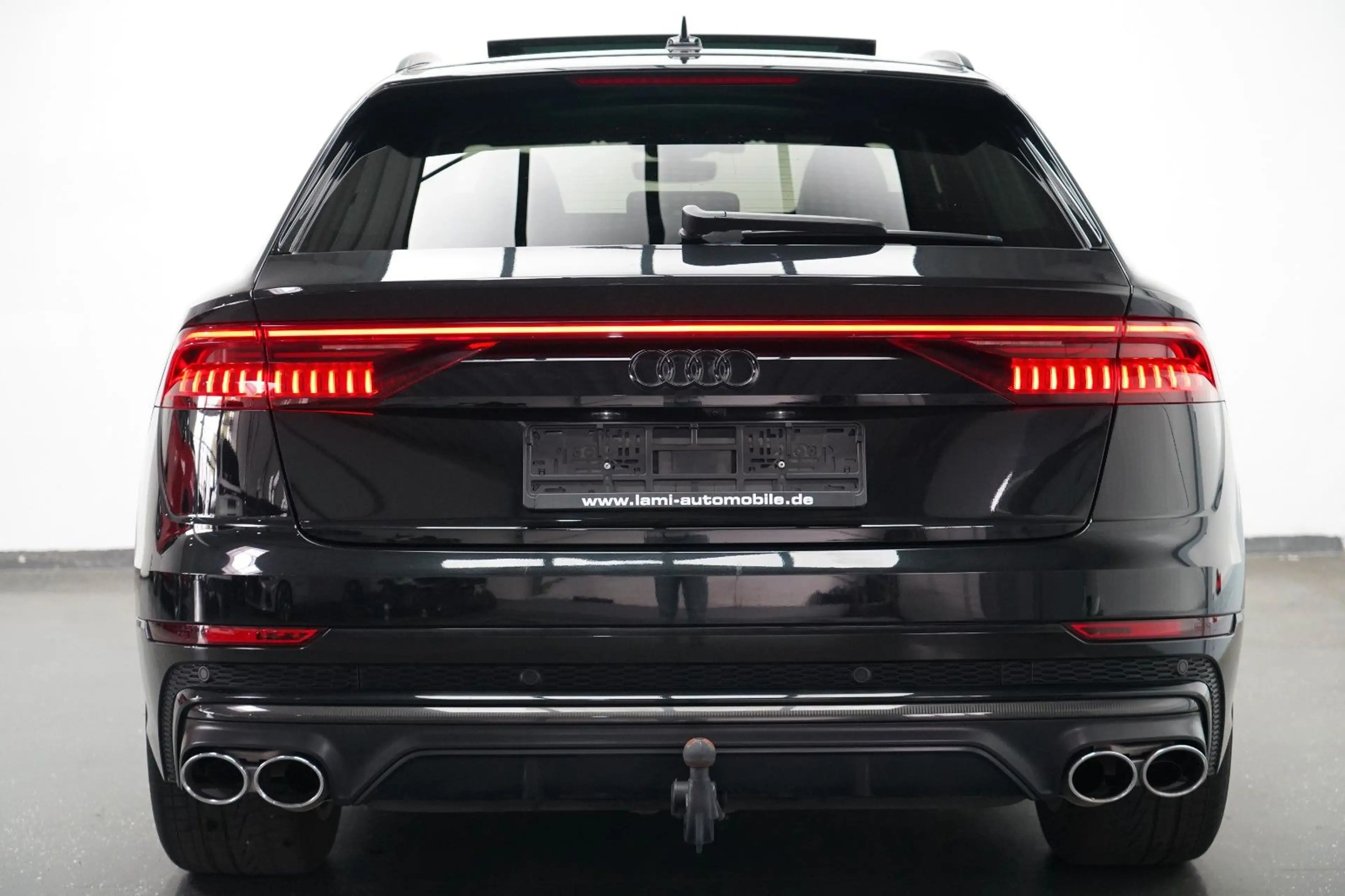 Audi SQ8 4.0TFSI quattro competition plus PANO 360 — photo 6