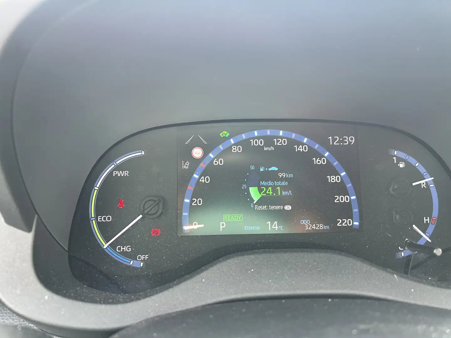 Toyota Yaris Cross PREMIERE - 2