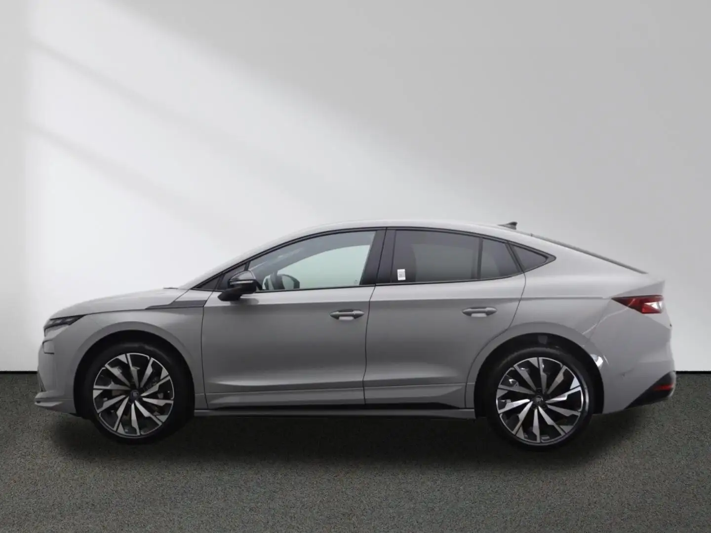 Skoda Enyaq 85 Sportline Digitales Cockpit Navi LED Grau - 2