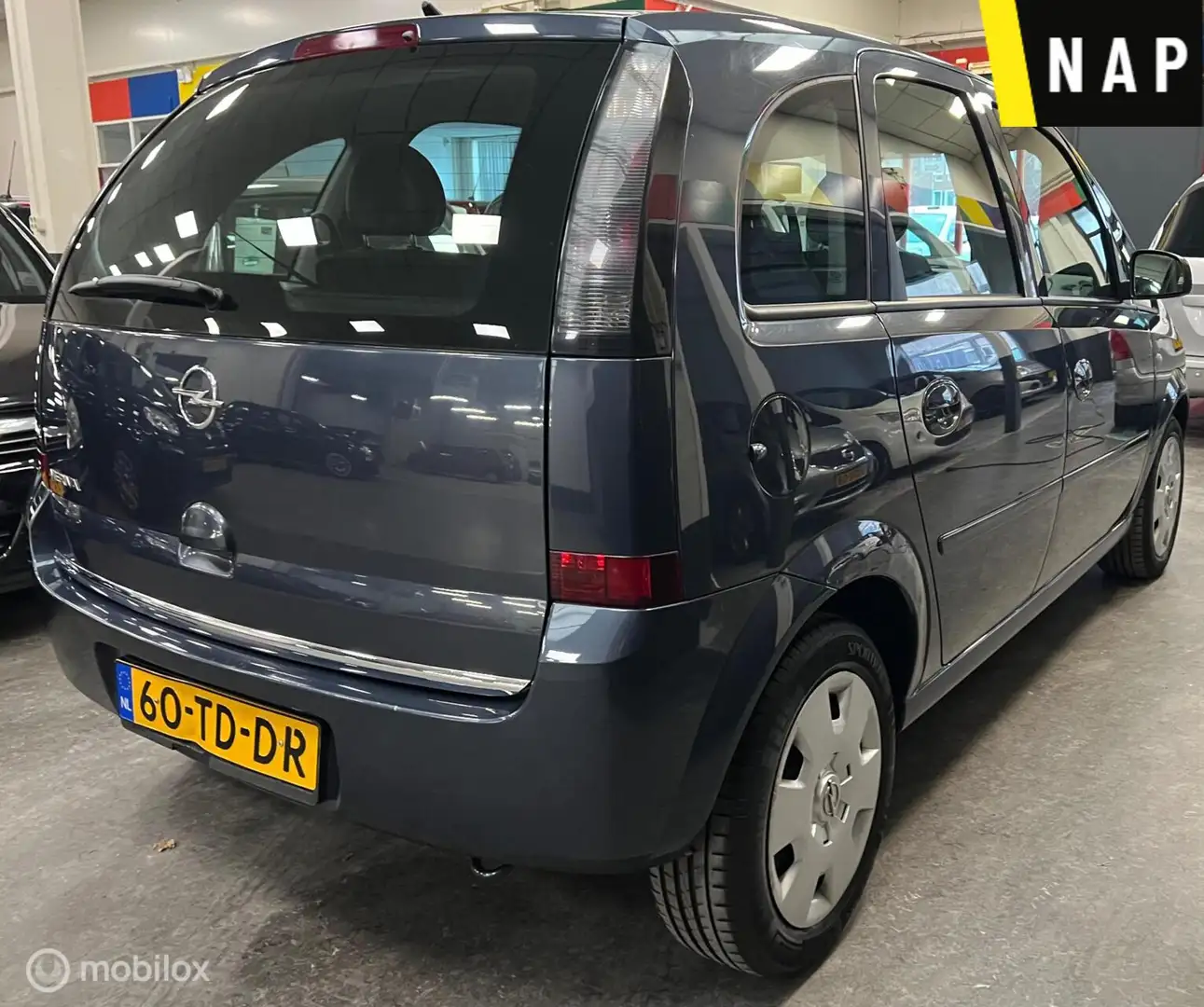 Opel Meriva 1.4-16V Business NAP - Airco - Bluetooth Grau - 2